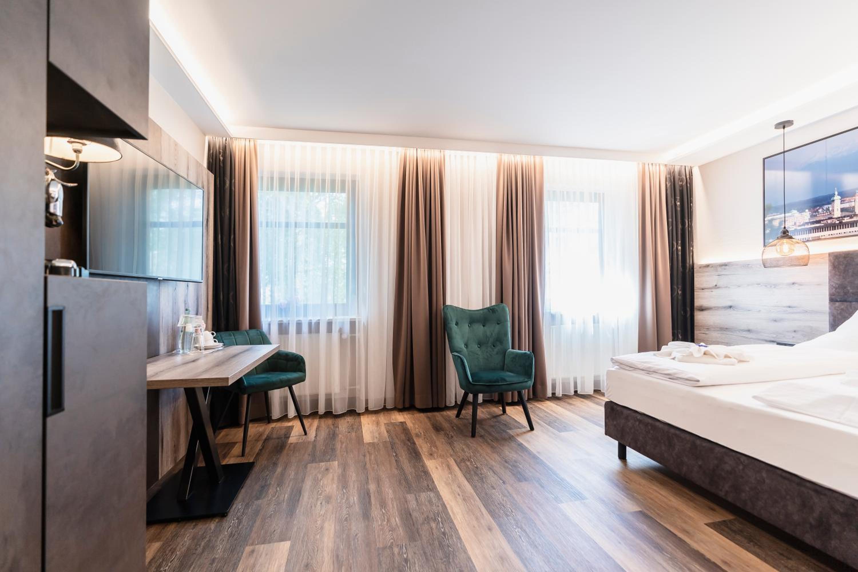 Premium Double Room - Photo 4