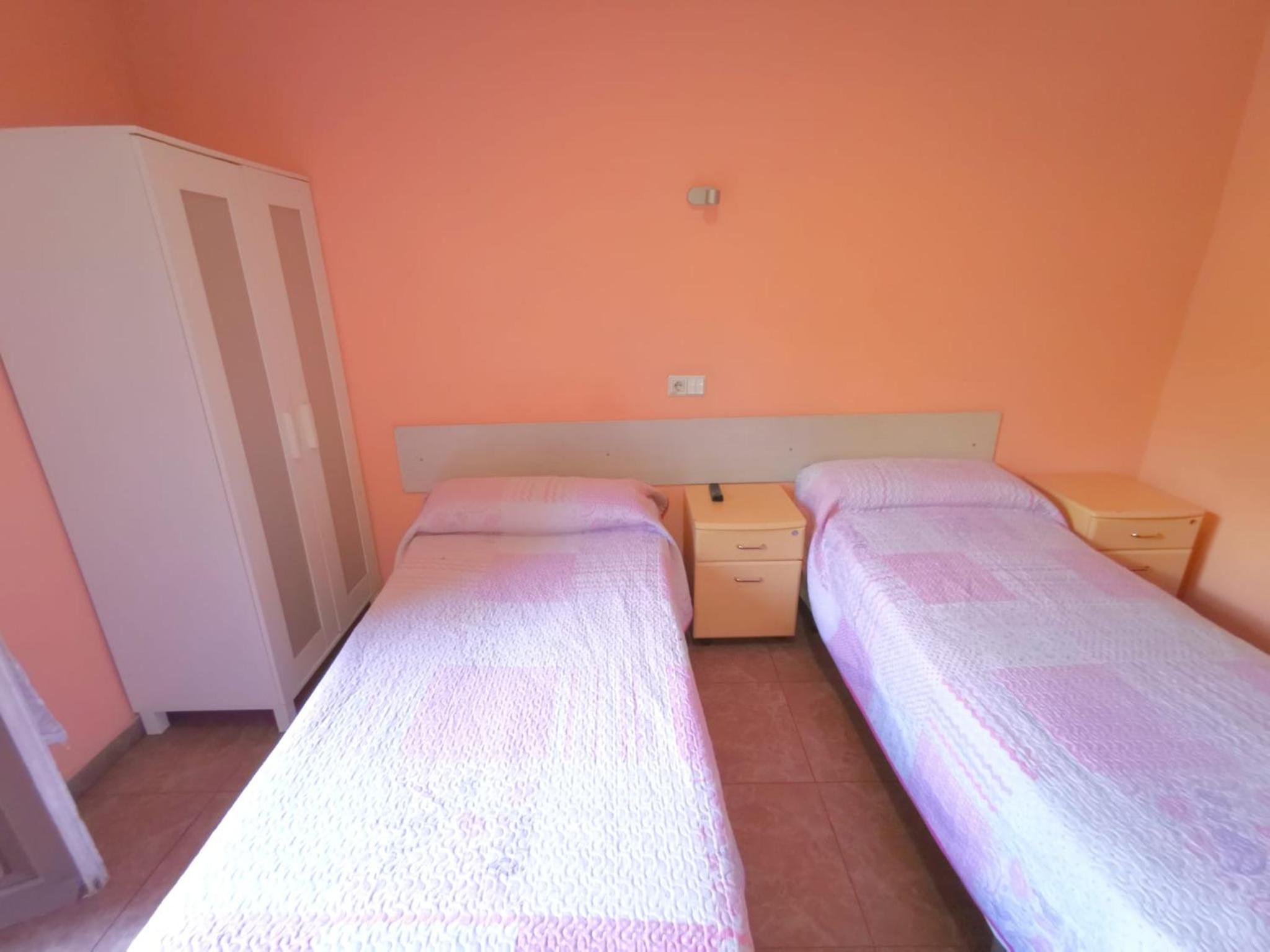 Double or Twin Room with Shared Bathroom photo 2