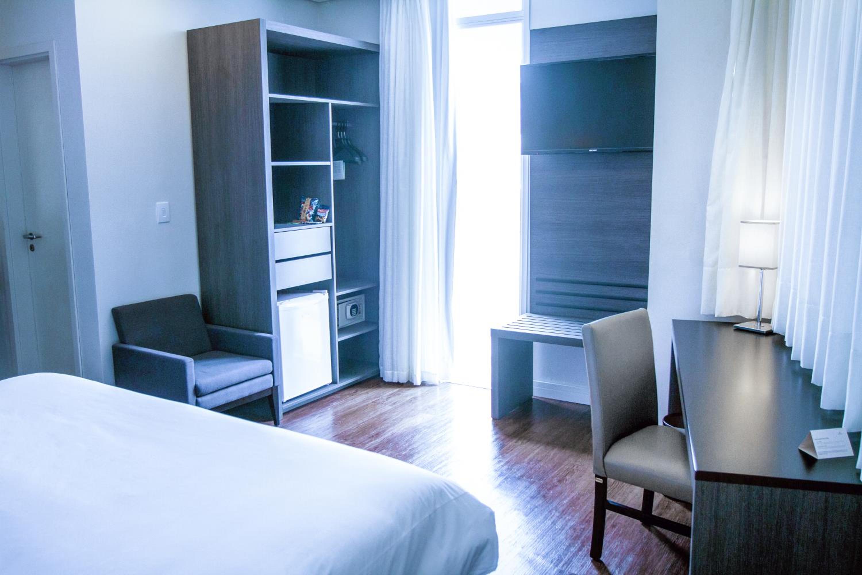 Standard Suite photo 2
