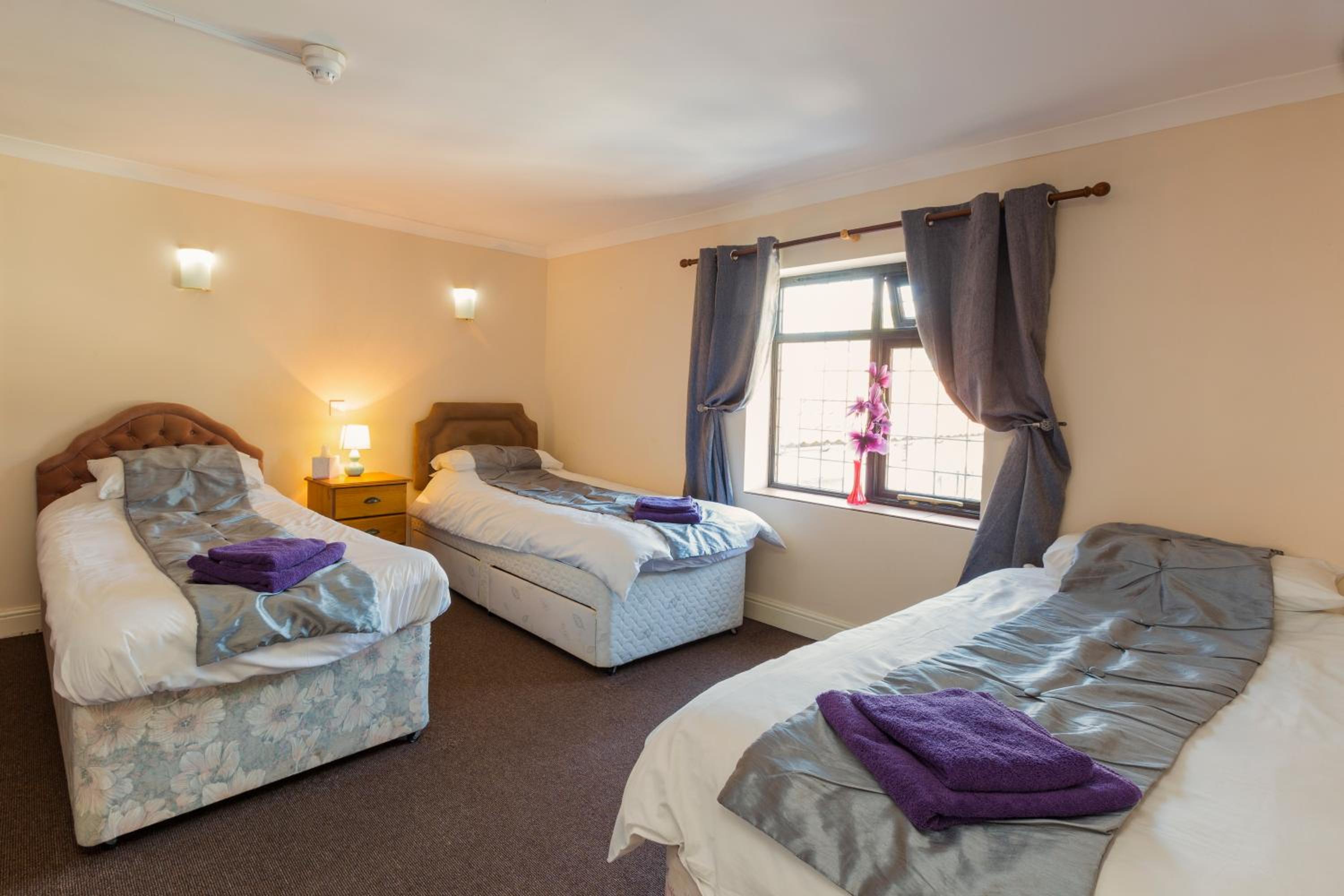 Triple Room photo 2