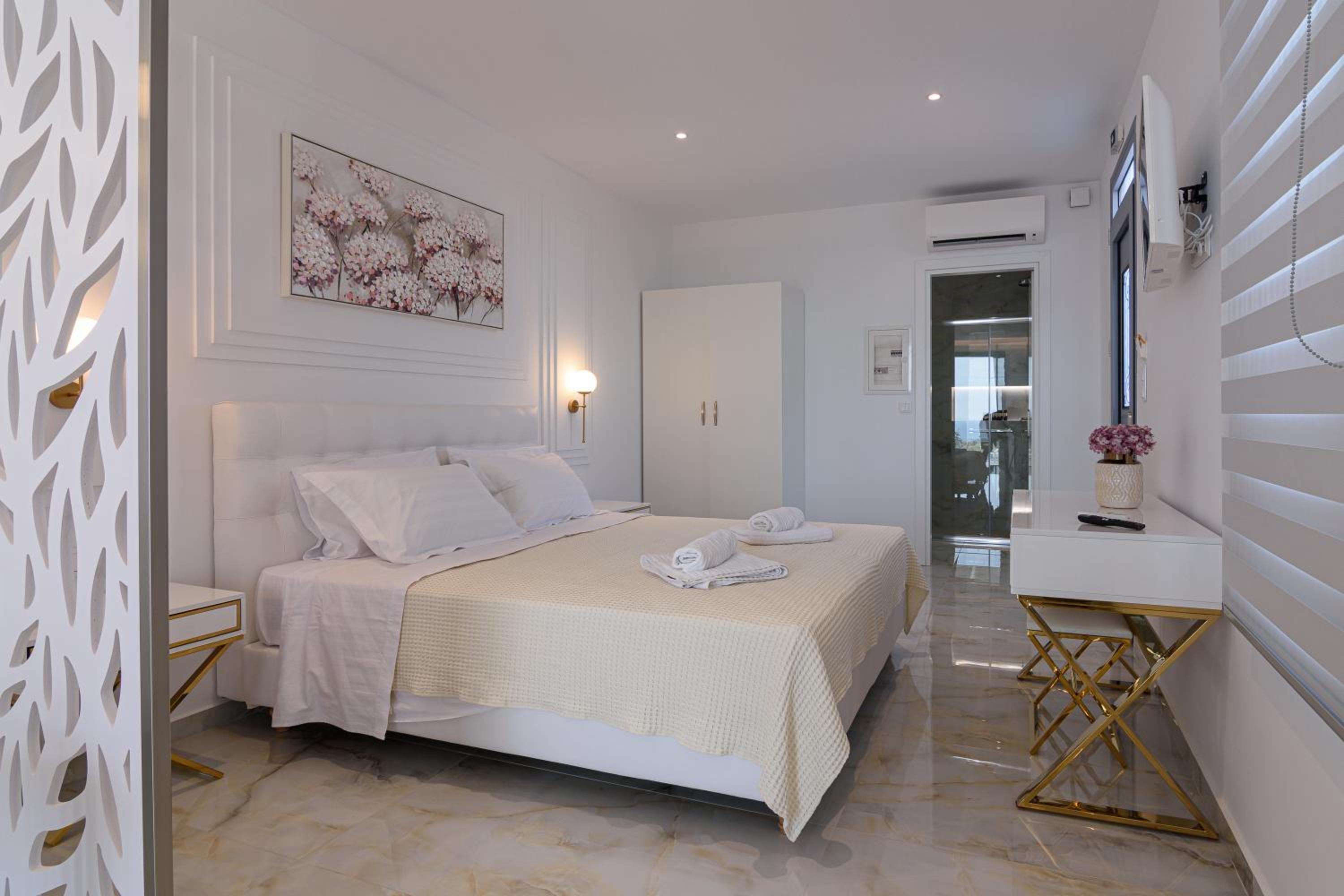 Suite with Sea View photo 2