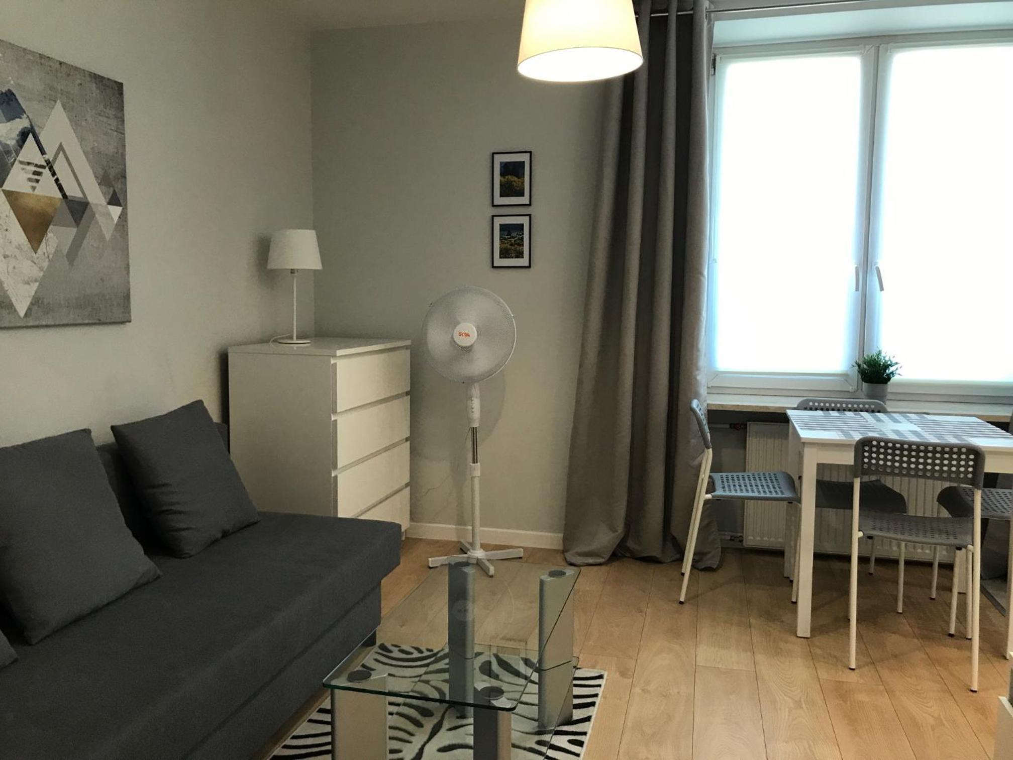 One-Bedroom Apartment photo 3
