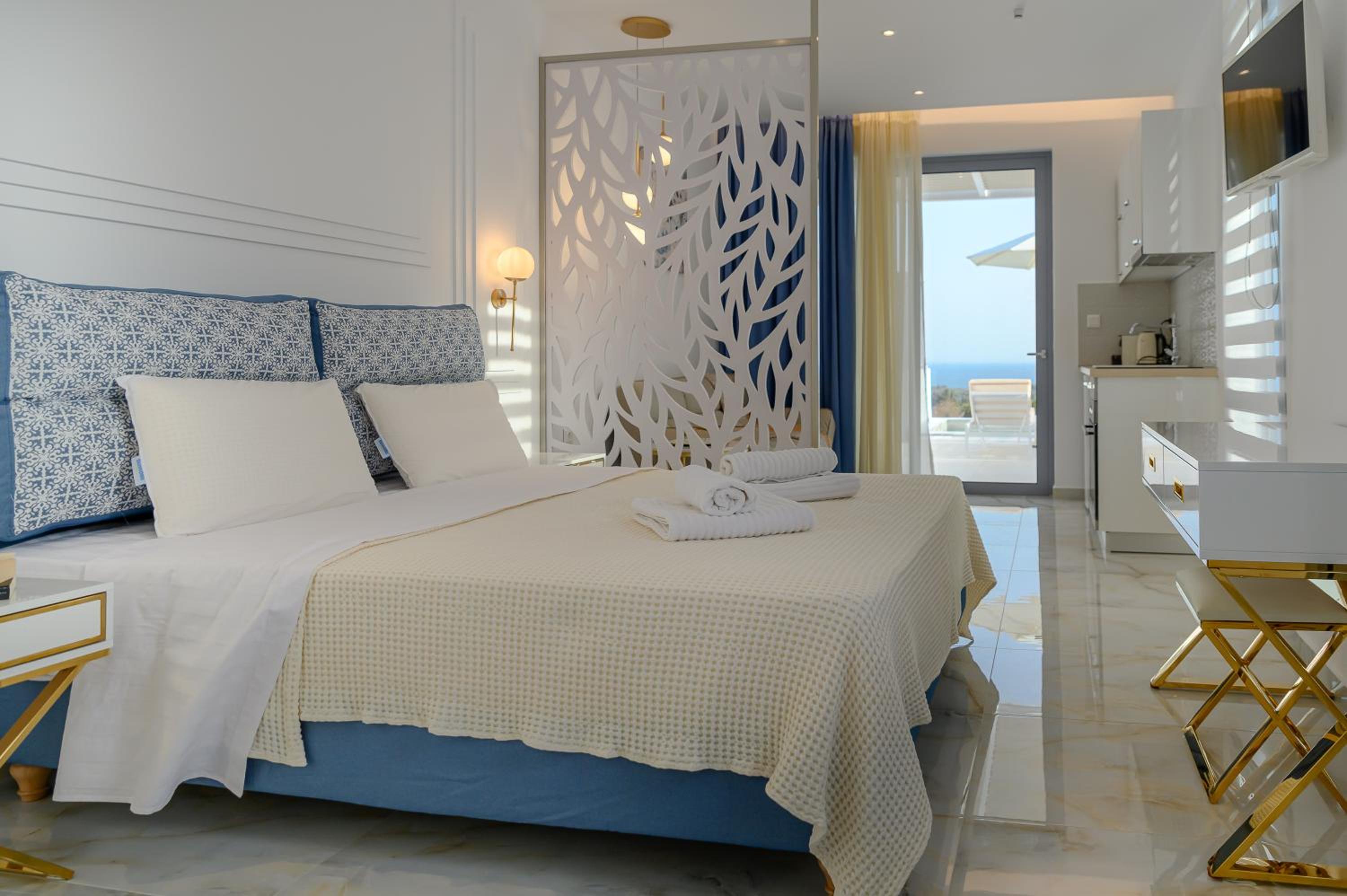 Suite with Sea View photo 1