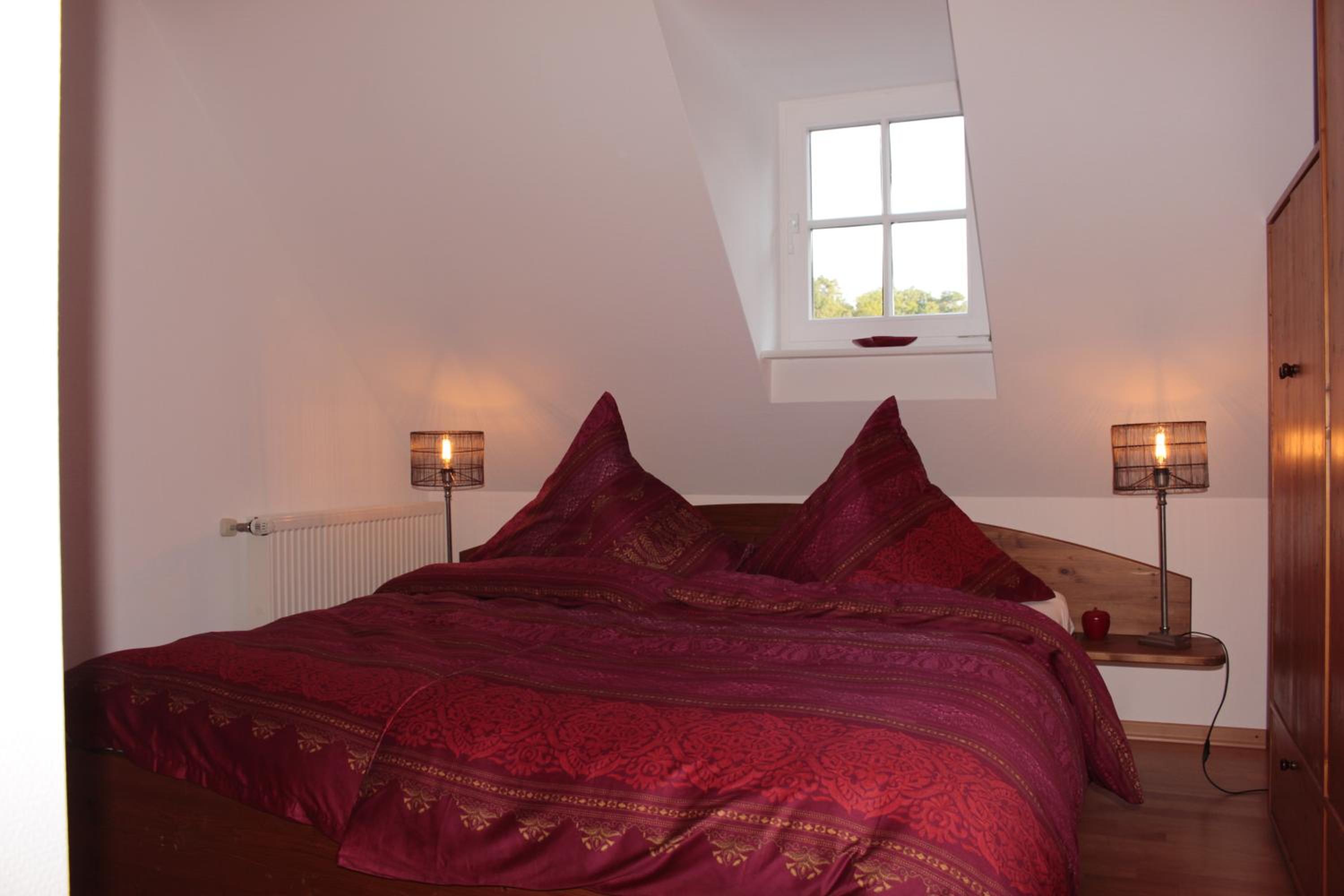 Three-Bedroom Apartment photo 1