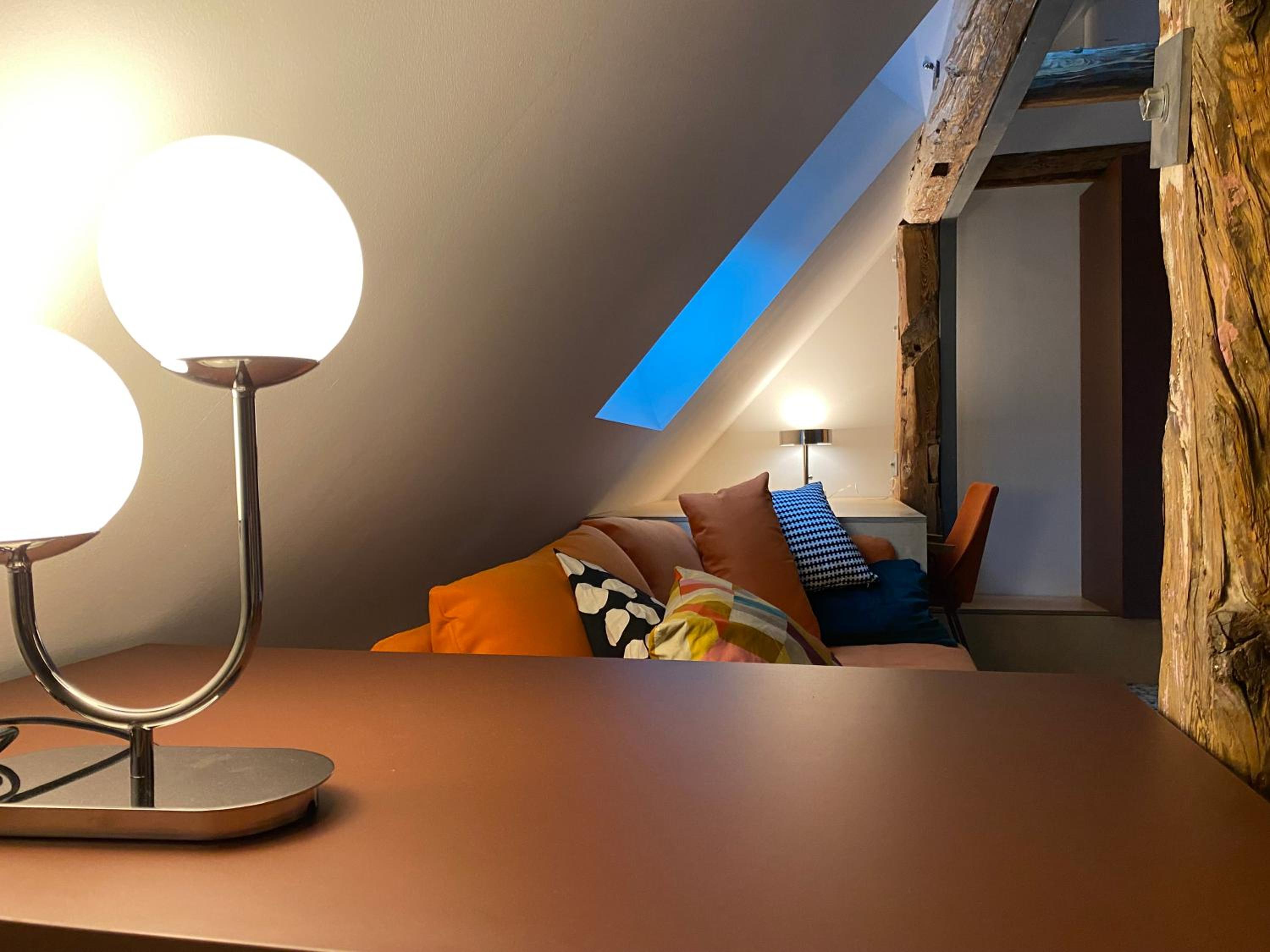 Suite - Photo 5