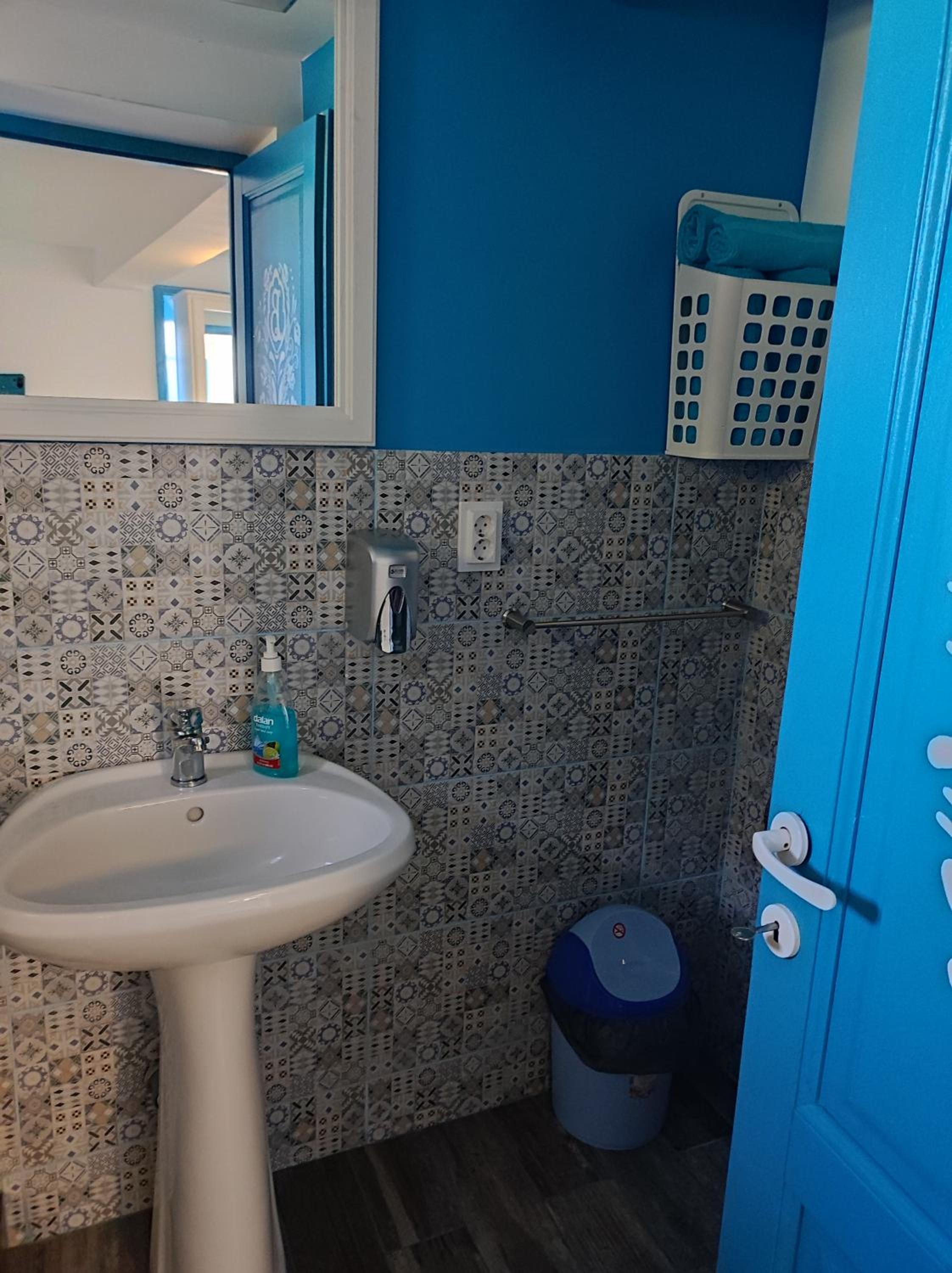 Superior Triple Room - Photo 7