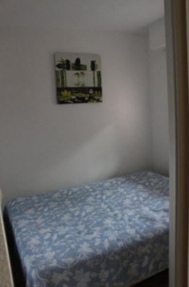 One-Bedroom Apartment photo 3