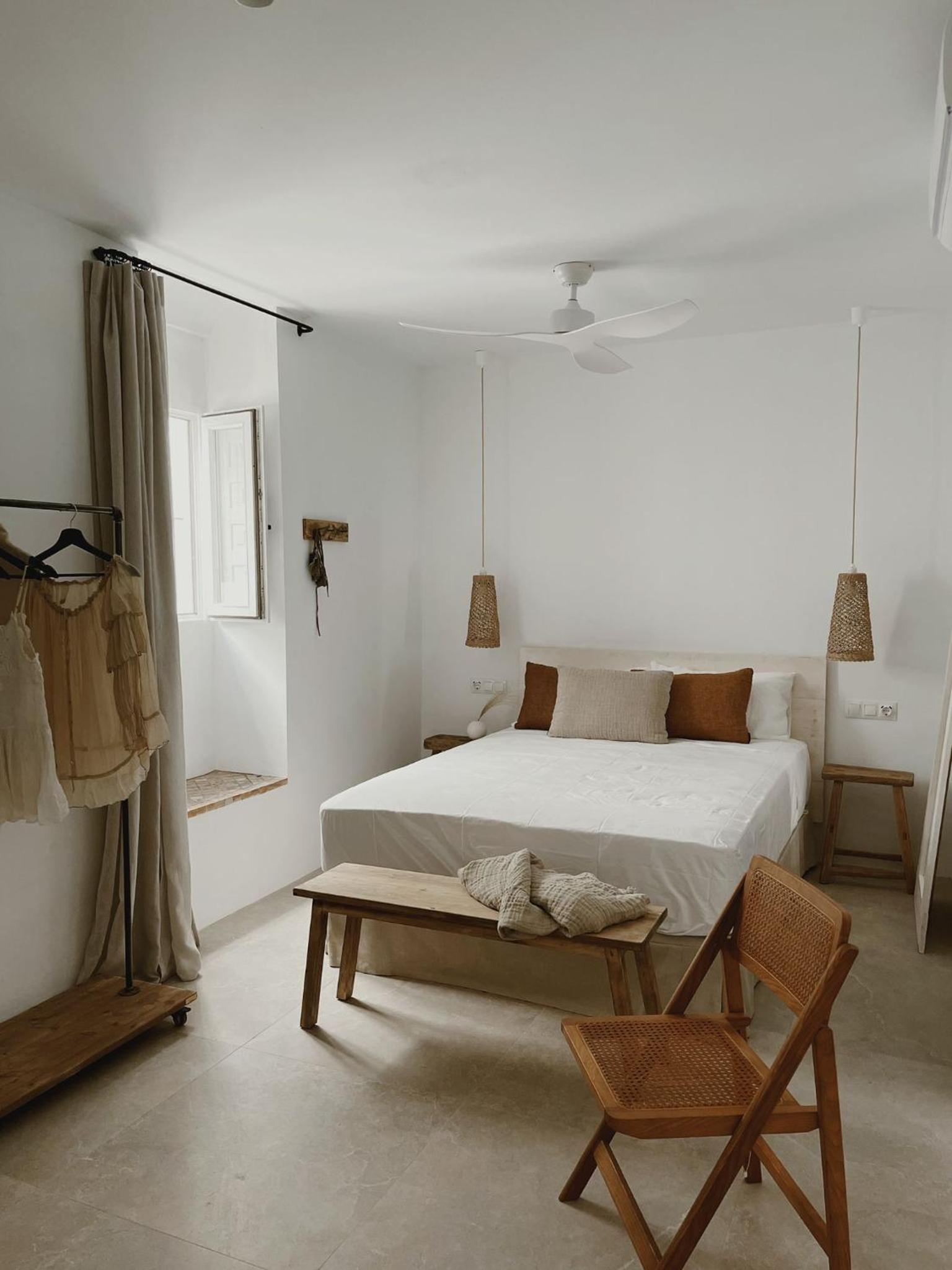 Double Room with Private Bathroom photo 3