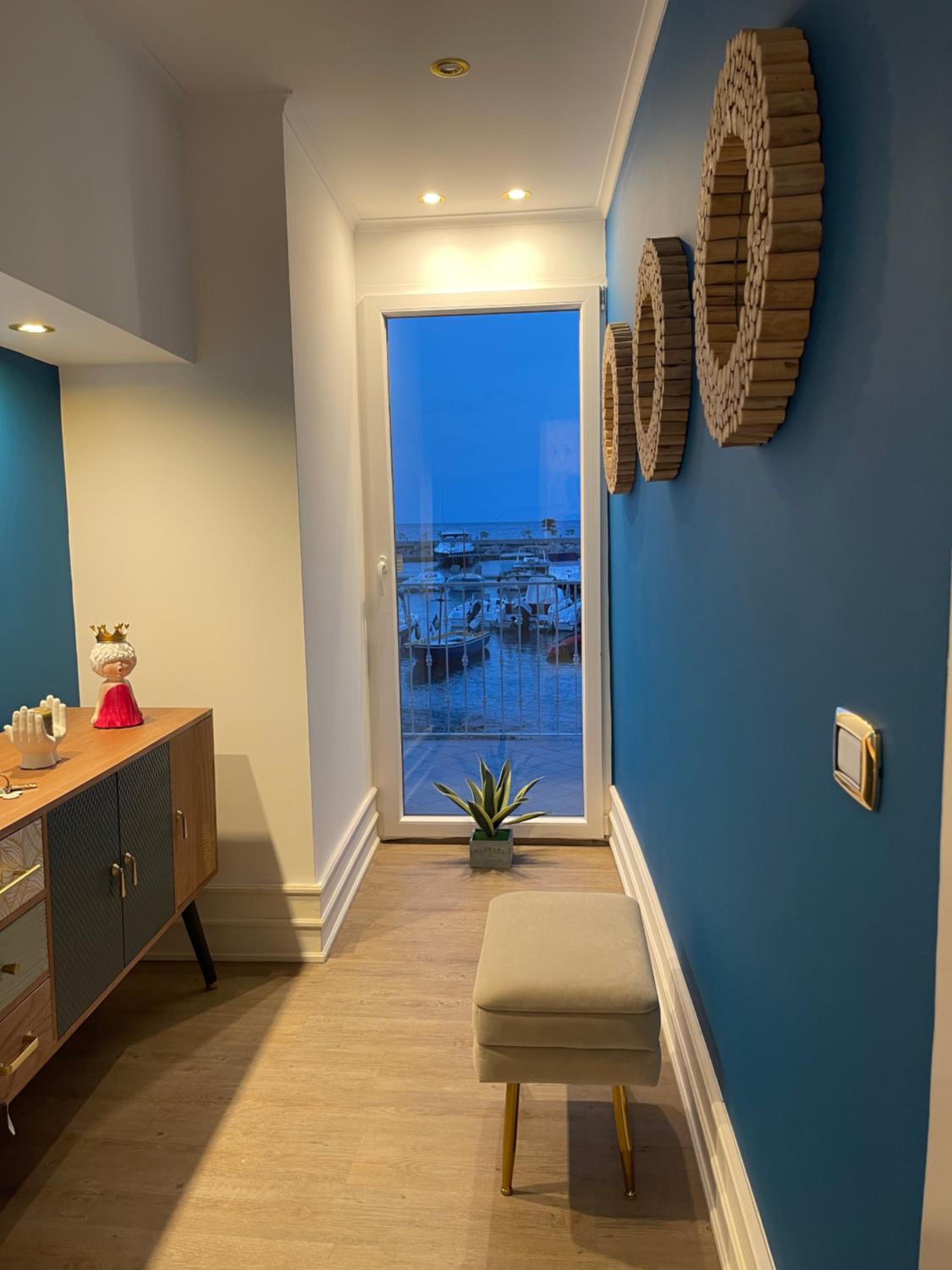 Two-Bedroom House - Photo 11