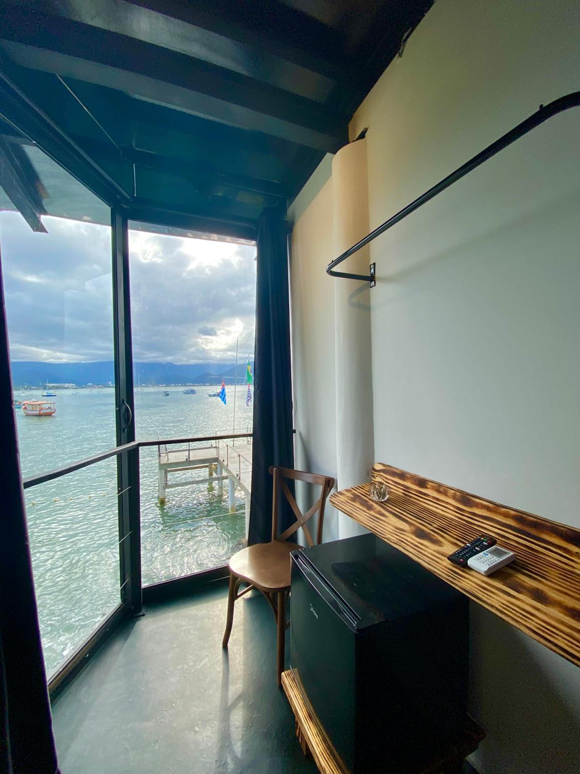 Queen Suite with Sea View photo 3