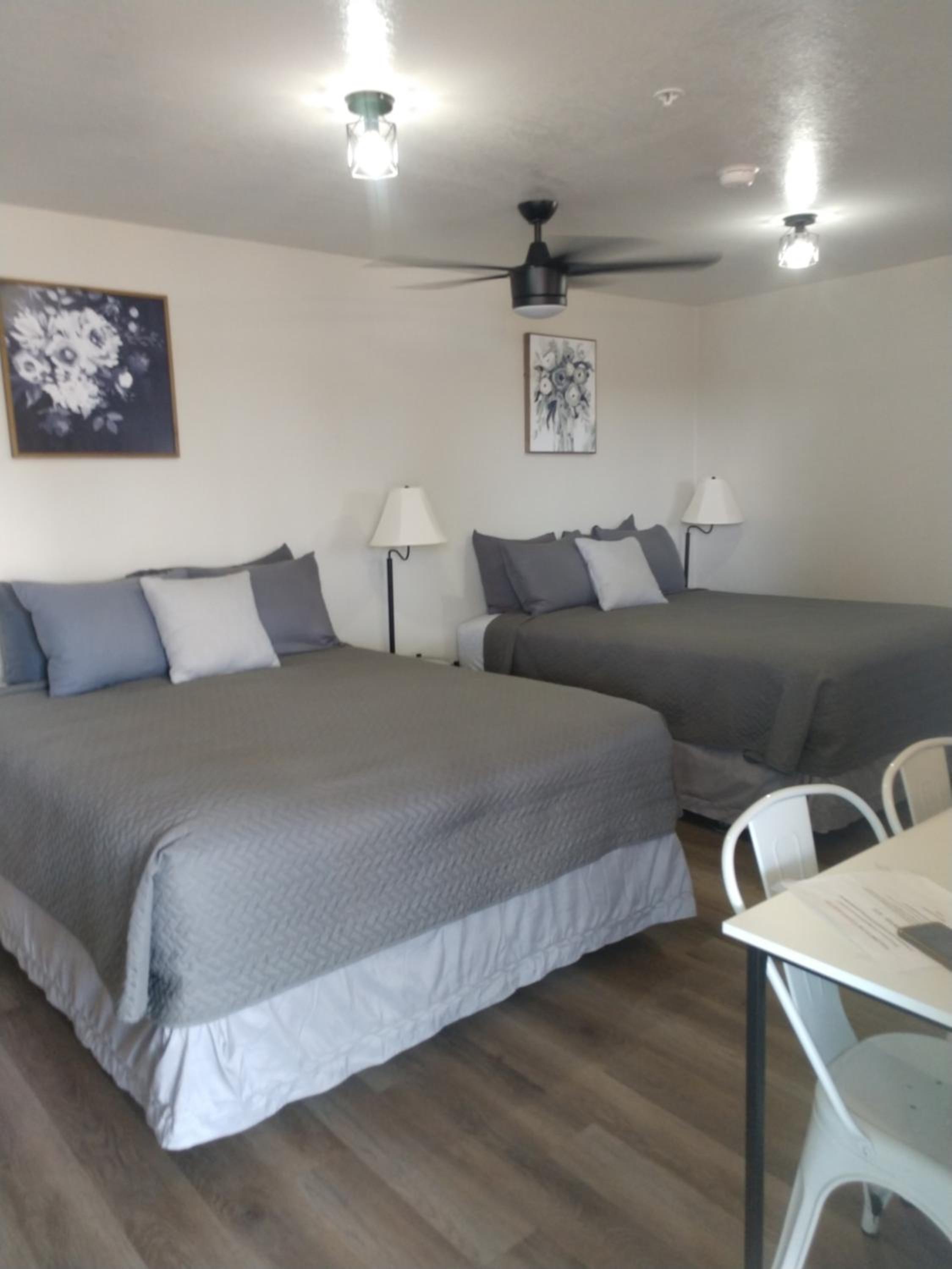 Queen Room with Two Queen Beds - Photo 1