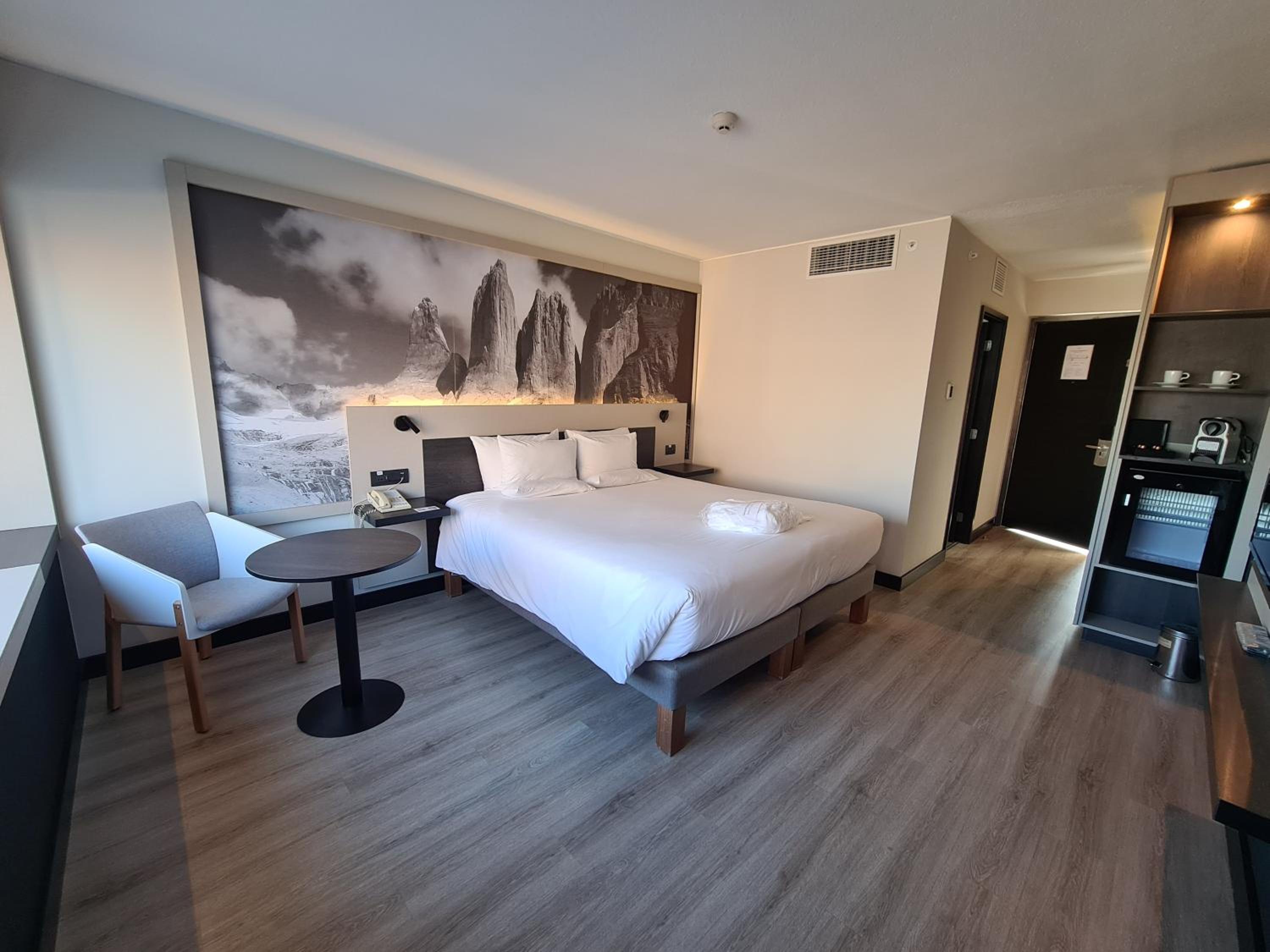 Executive King Room - Photo 14