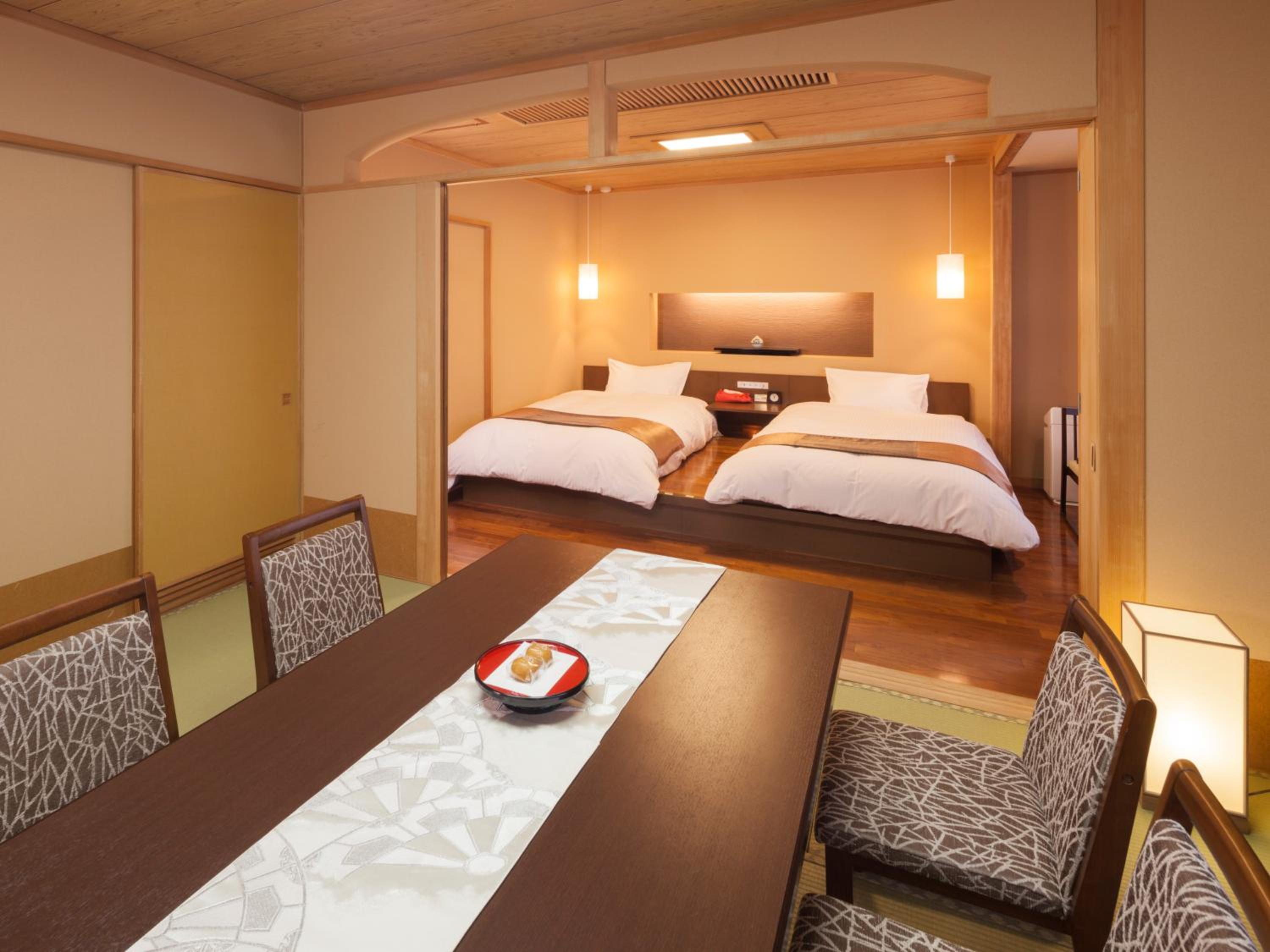 Modern Twin Room with Tatami Area - Non-Smoking - Photo 10