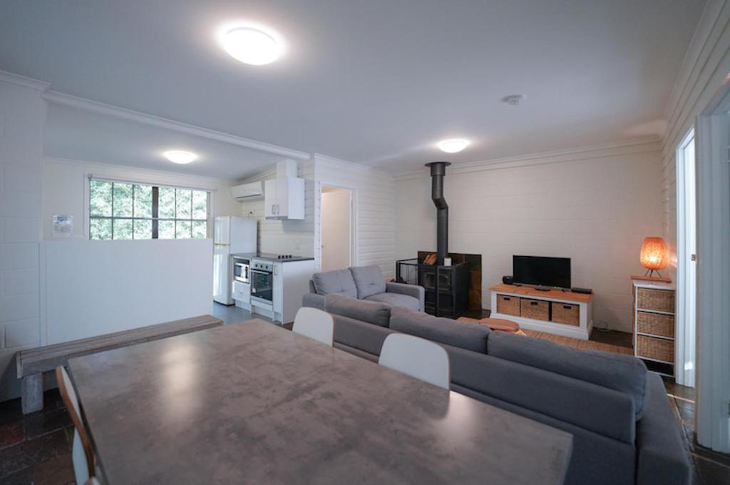 Family Room - Photo 9