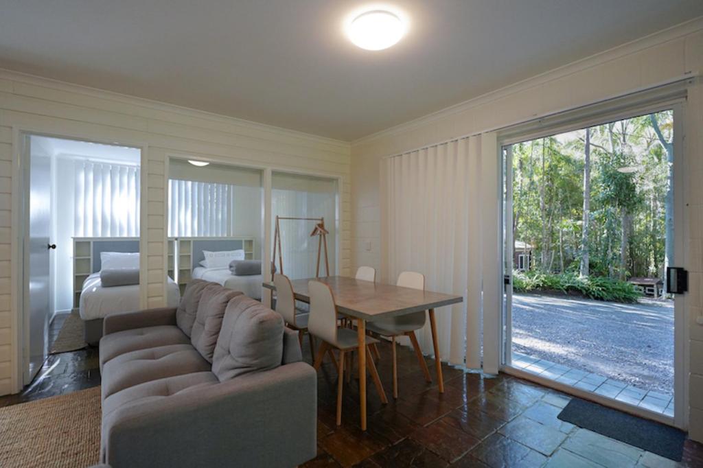 Family Room - Photo 3