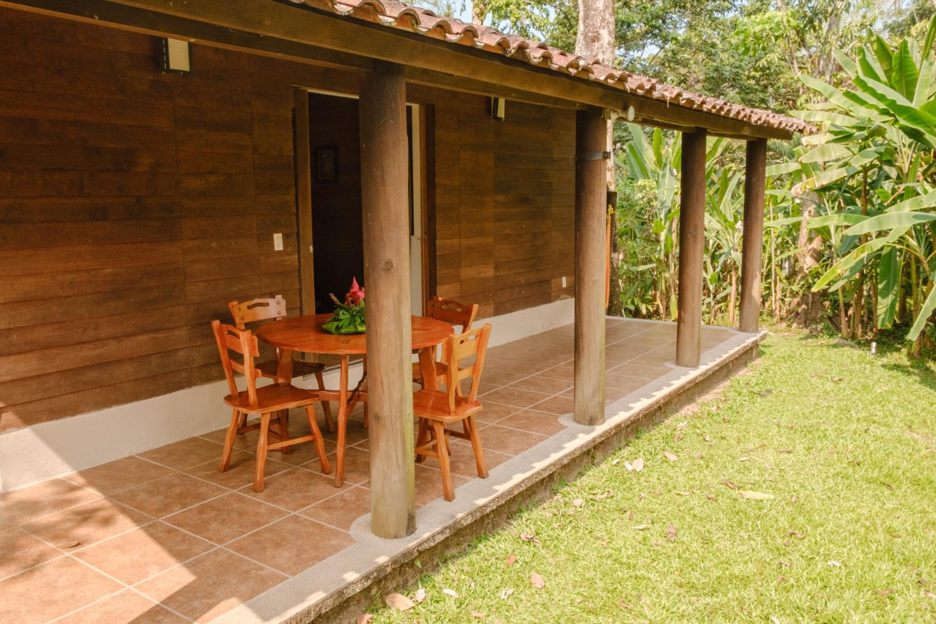 Villa photo 2