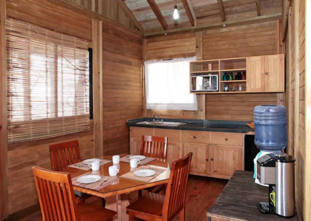 One-Bedroom House photo 2