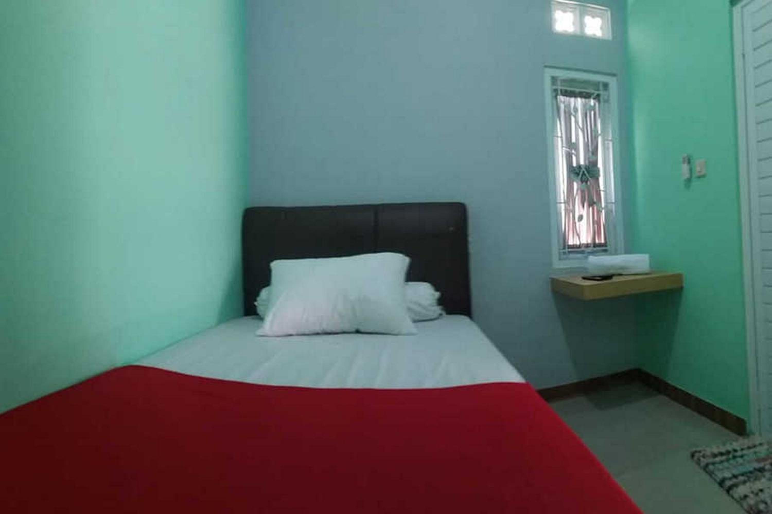 Standard Double Room - Photo 4