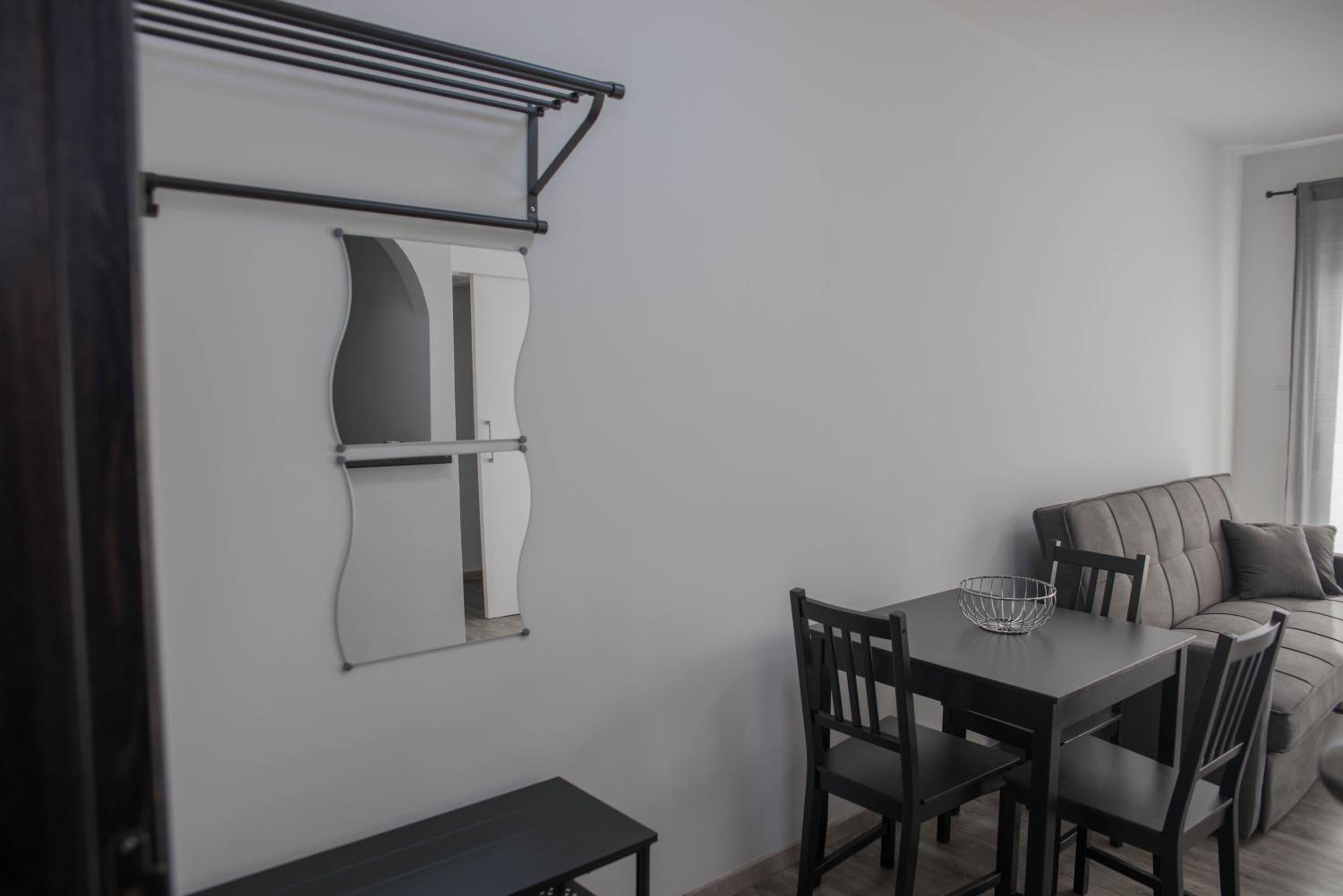 Apartment with Balcony photo 2