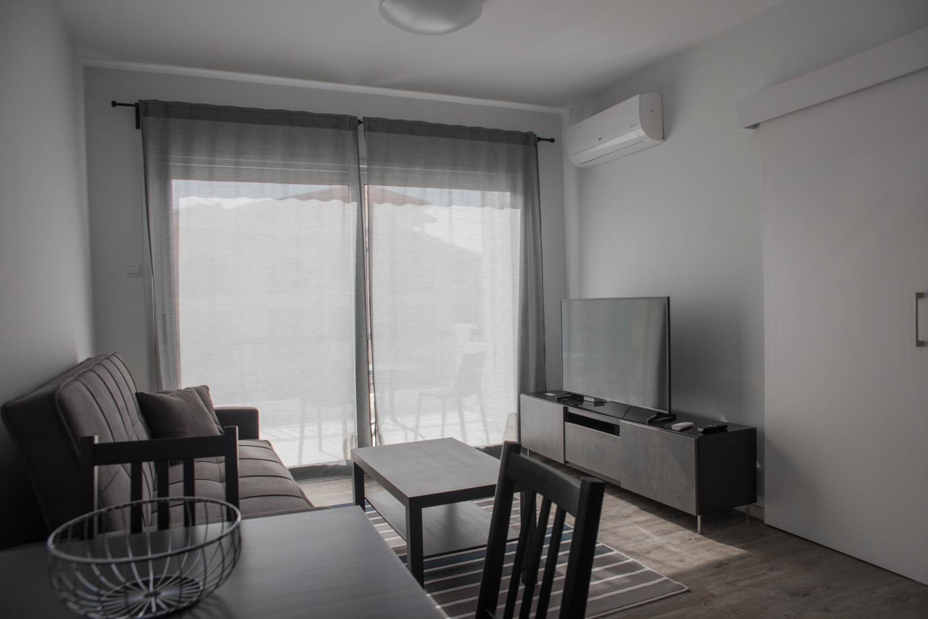 Apartment with Balcony photo 1