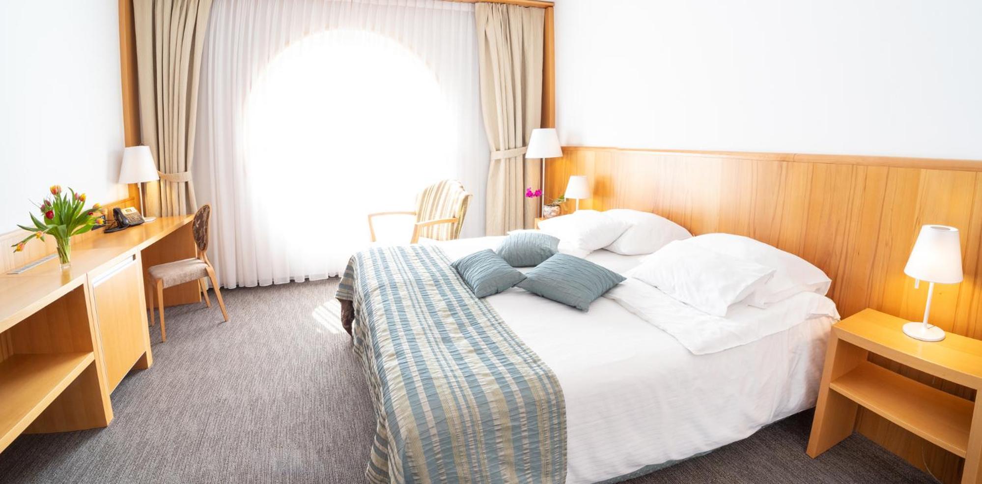 Double or Twin Room - Photo 1