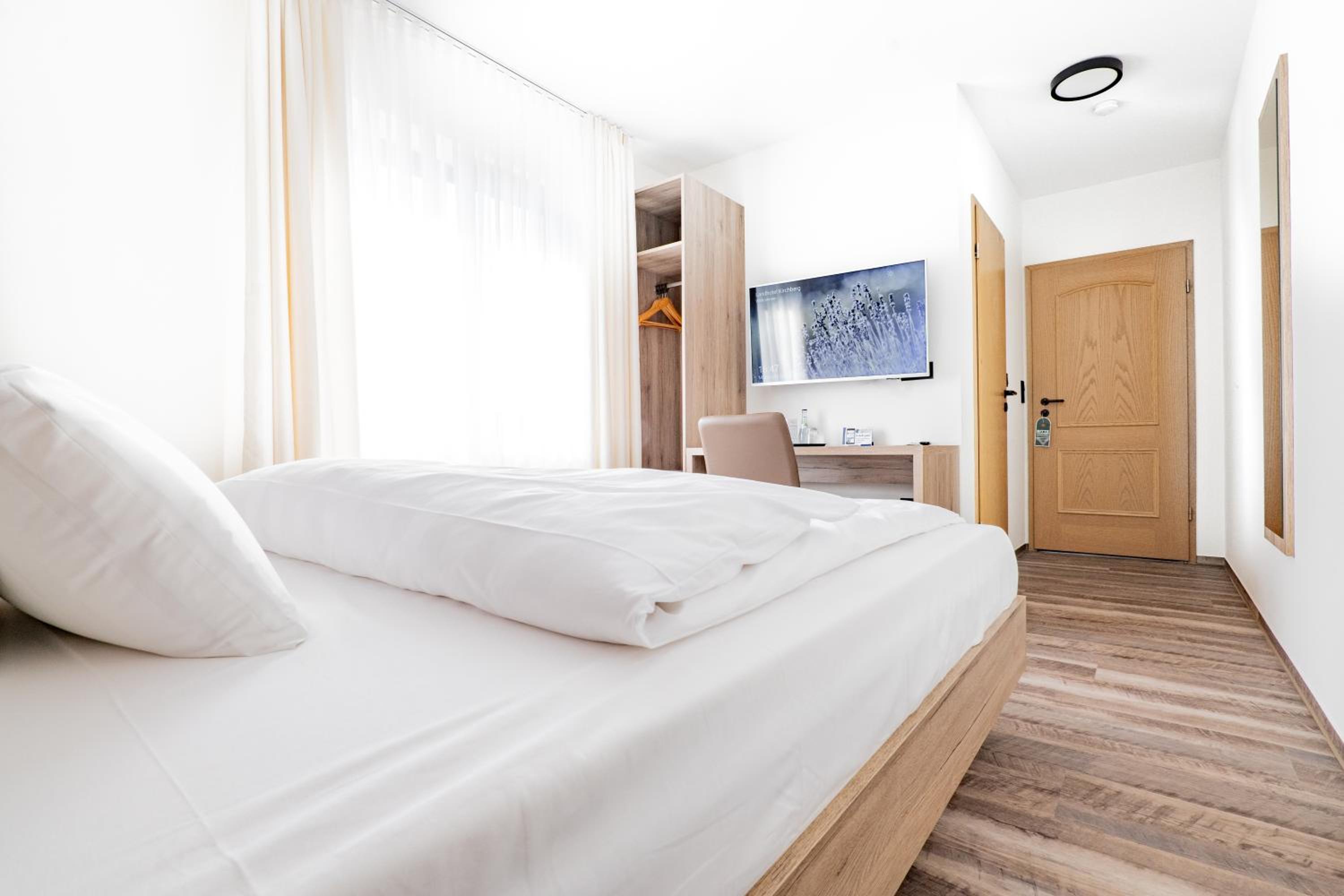 Double Room - Photo 1