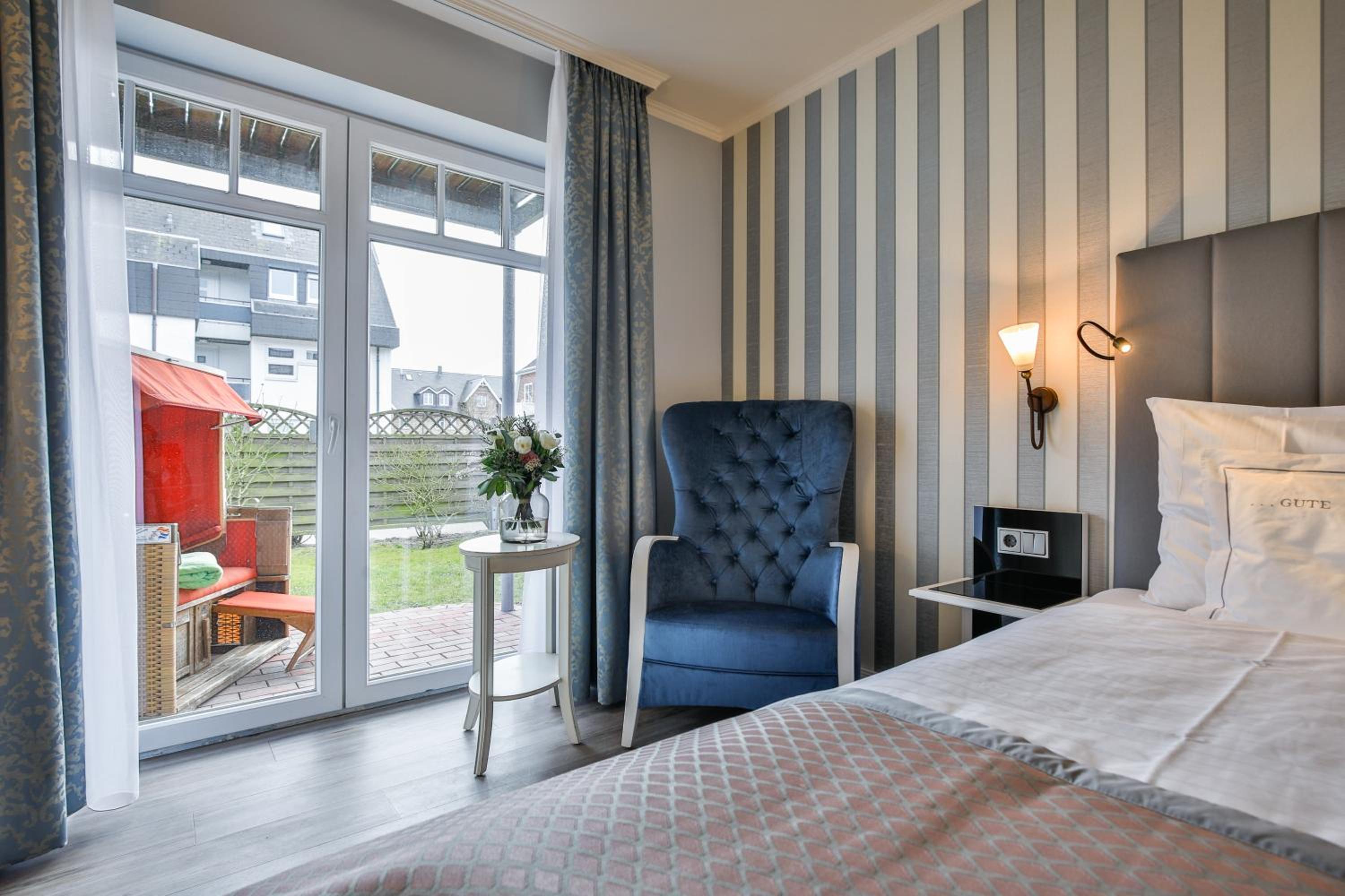 Single Room with Terrace