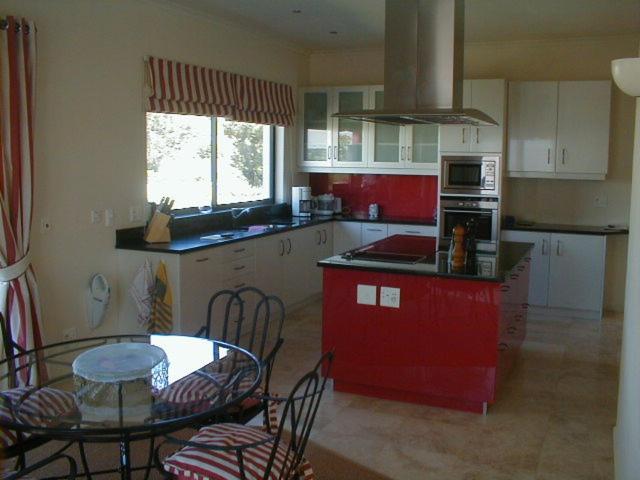 Three-Bedroom Villa photo 2