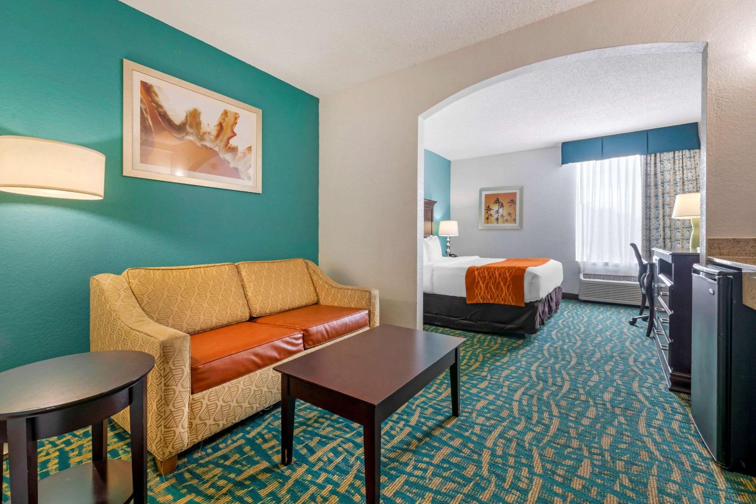 King Suite - Photo 1