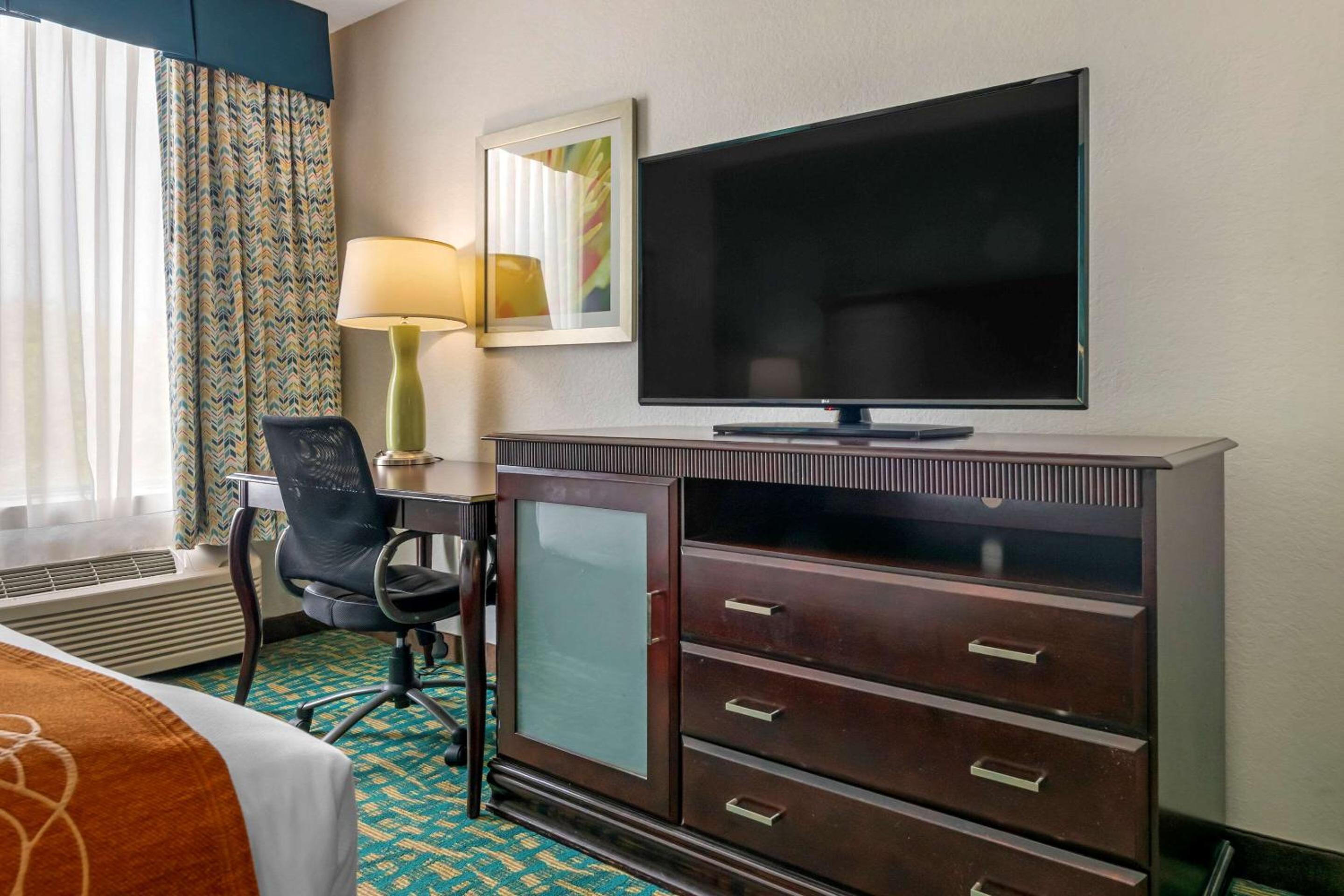 King Suite - Photo 5