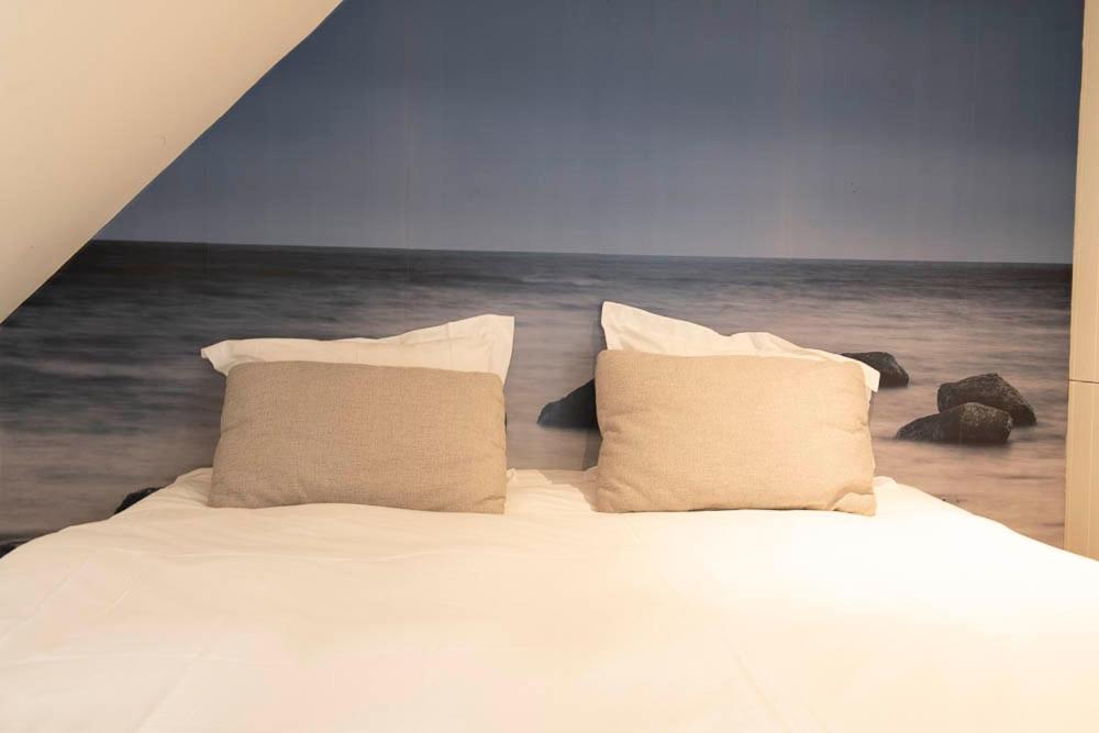 Two-Bedroom Apartment - Photo 12