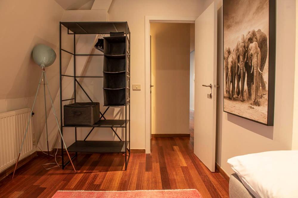 Two-Bedroom Apartment - Photo 18
