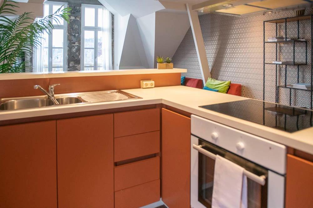 Two-Bedroom Apartment - Photo 7