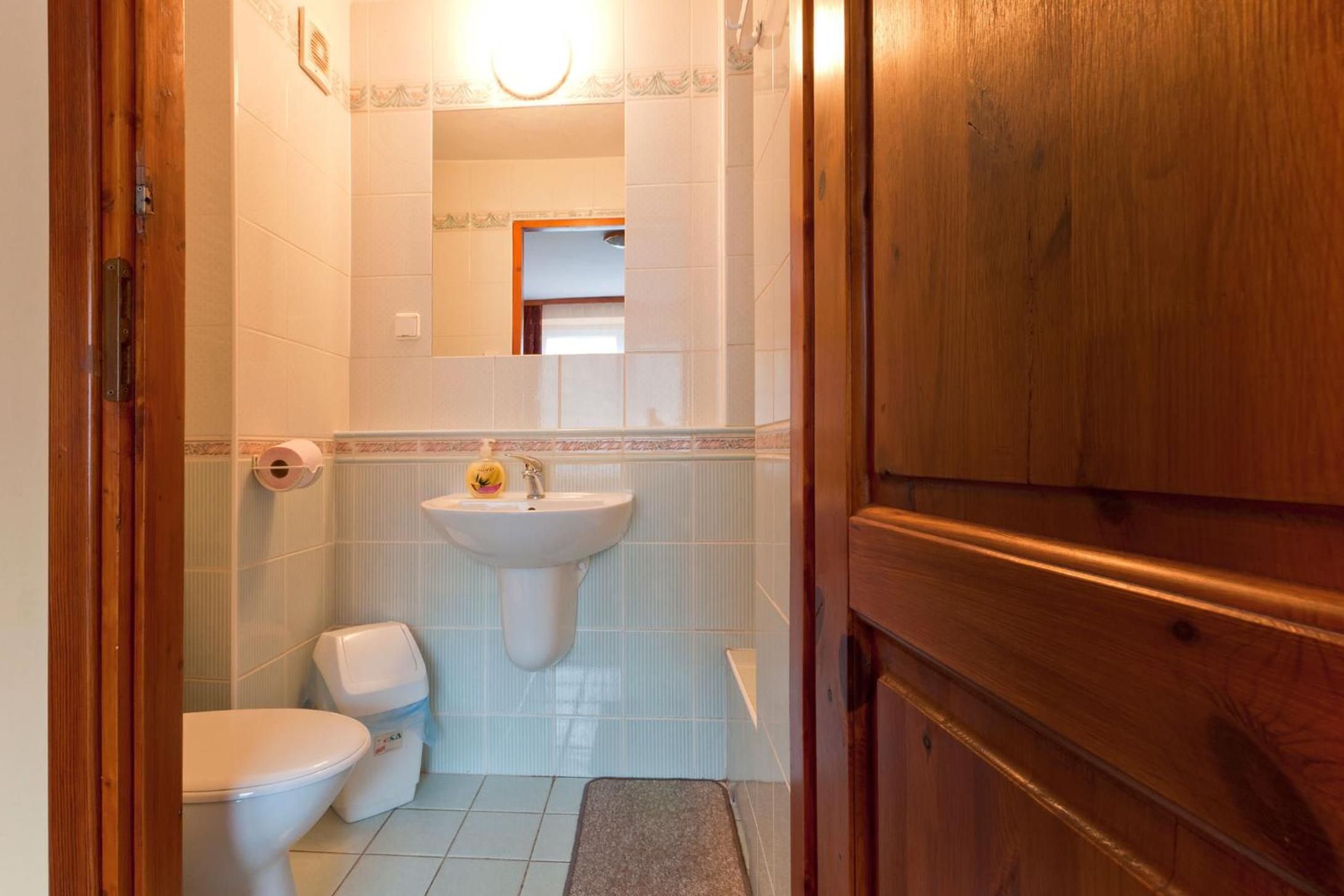 Apartment - Photo 3