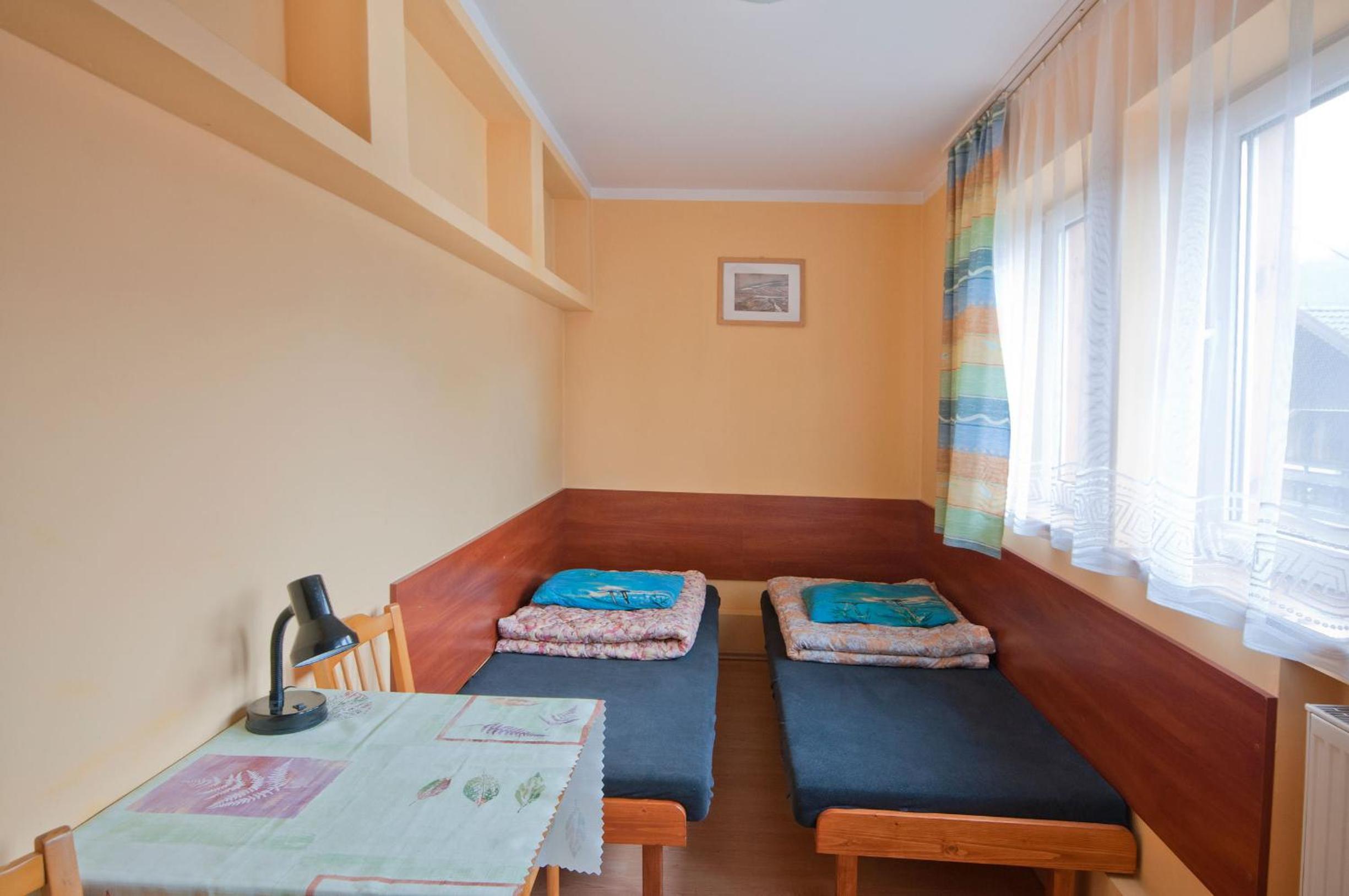 Double Room with Private Bathroom - Photo 4