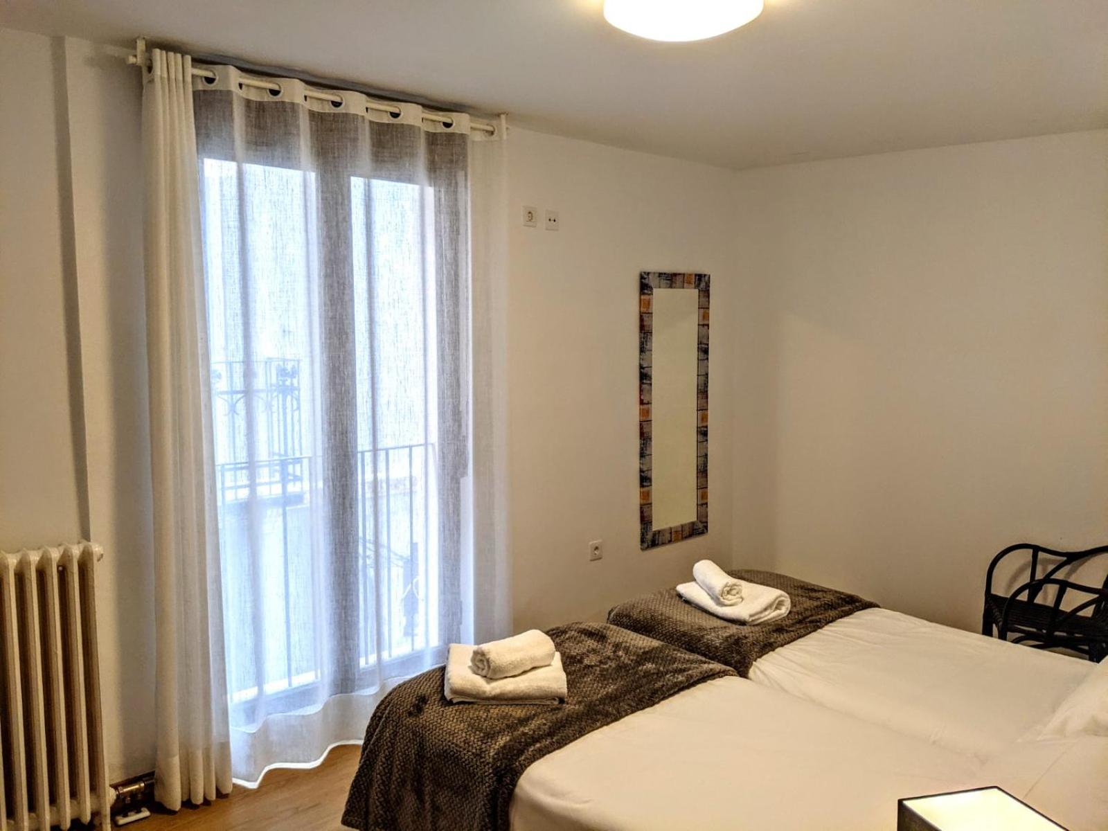 Two-Bedroom Deluxe Apartment with Balcony - Photo 1