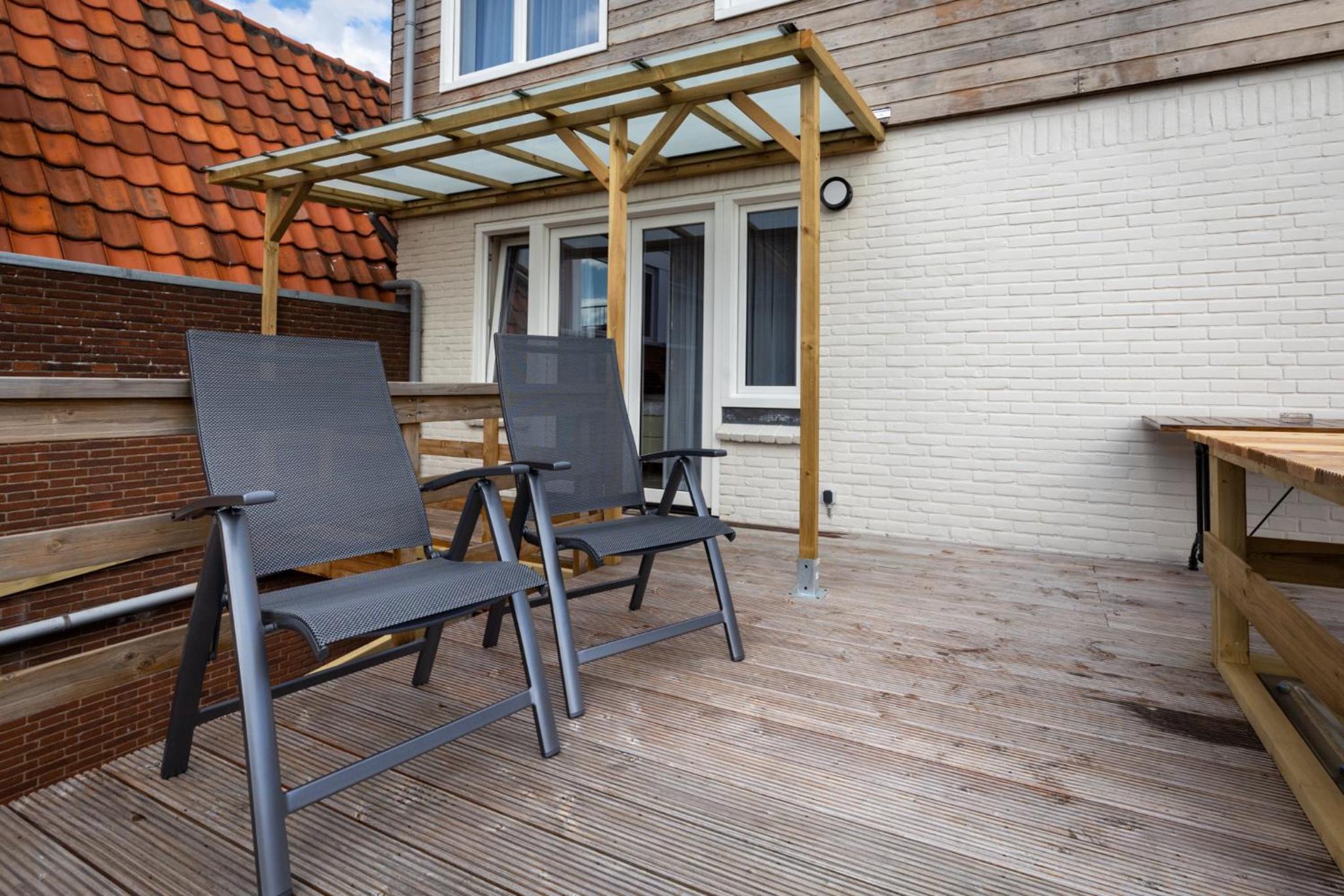 Junior Suite with Balcony - Photo 2