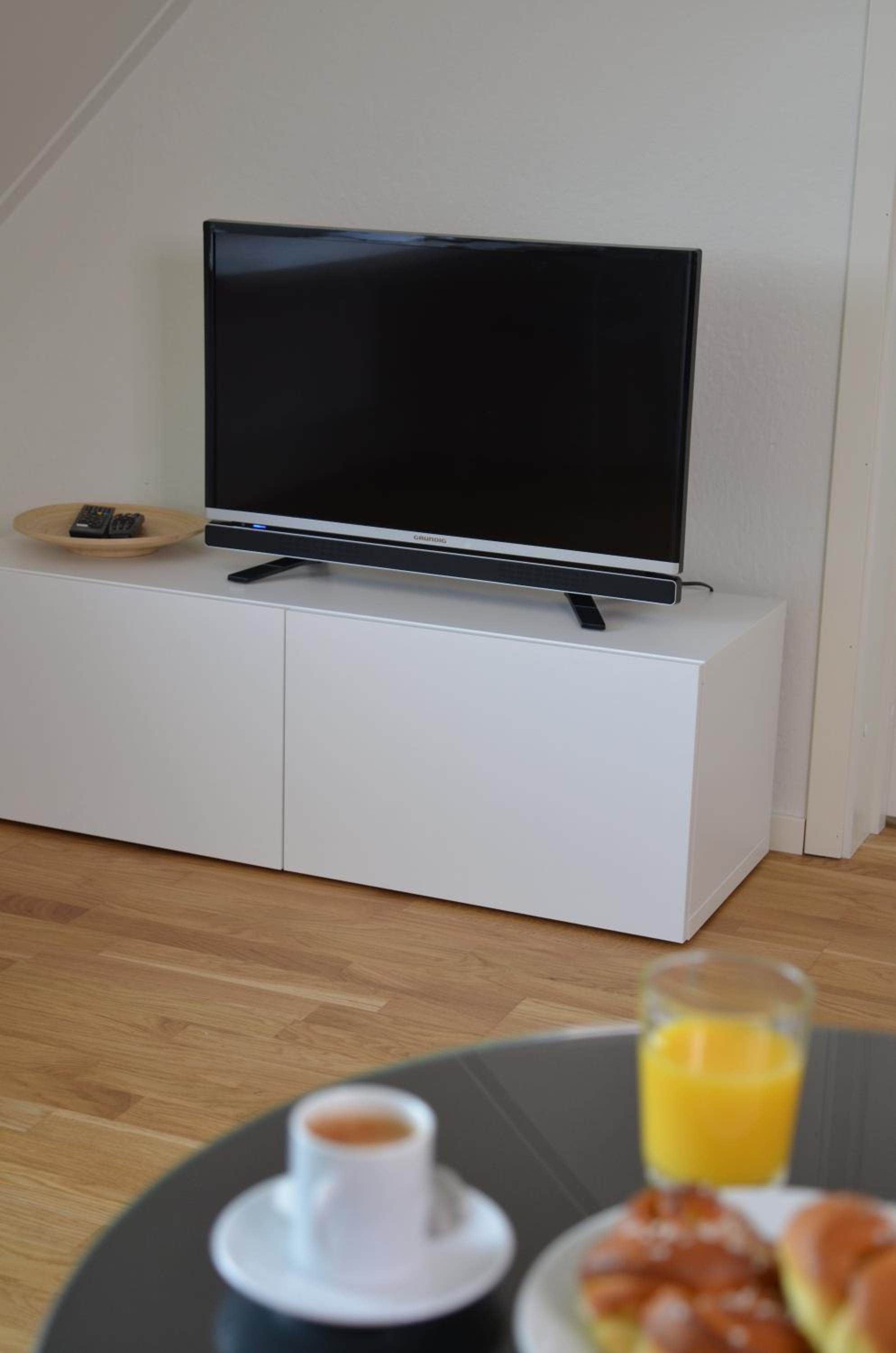 Suite - Photo 4