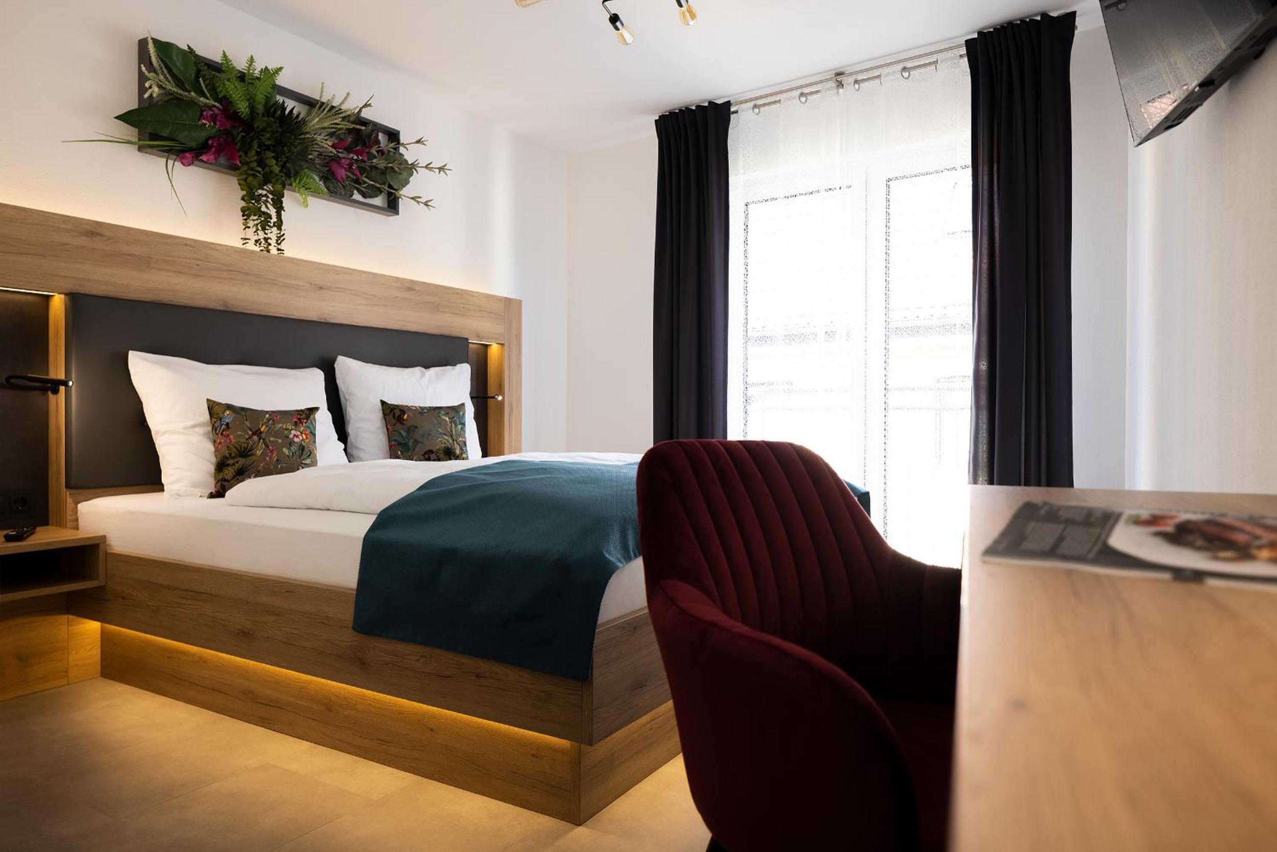 Deluxe Double Room photo 3