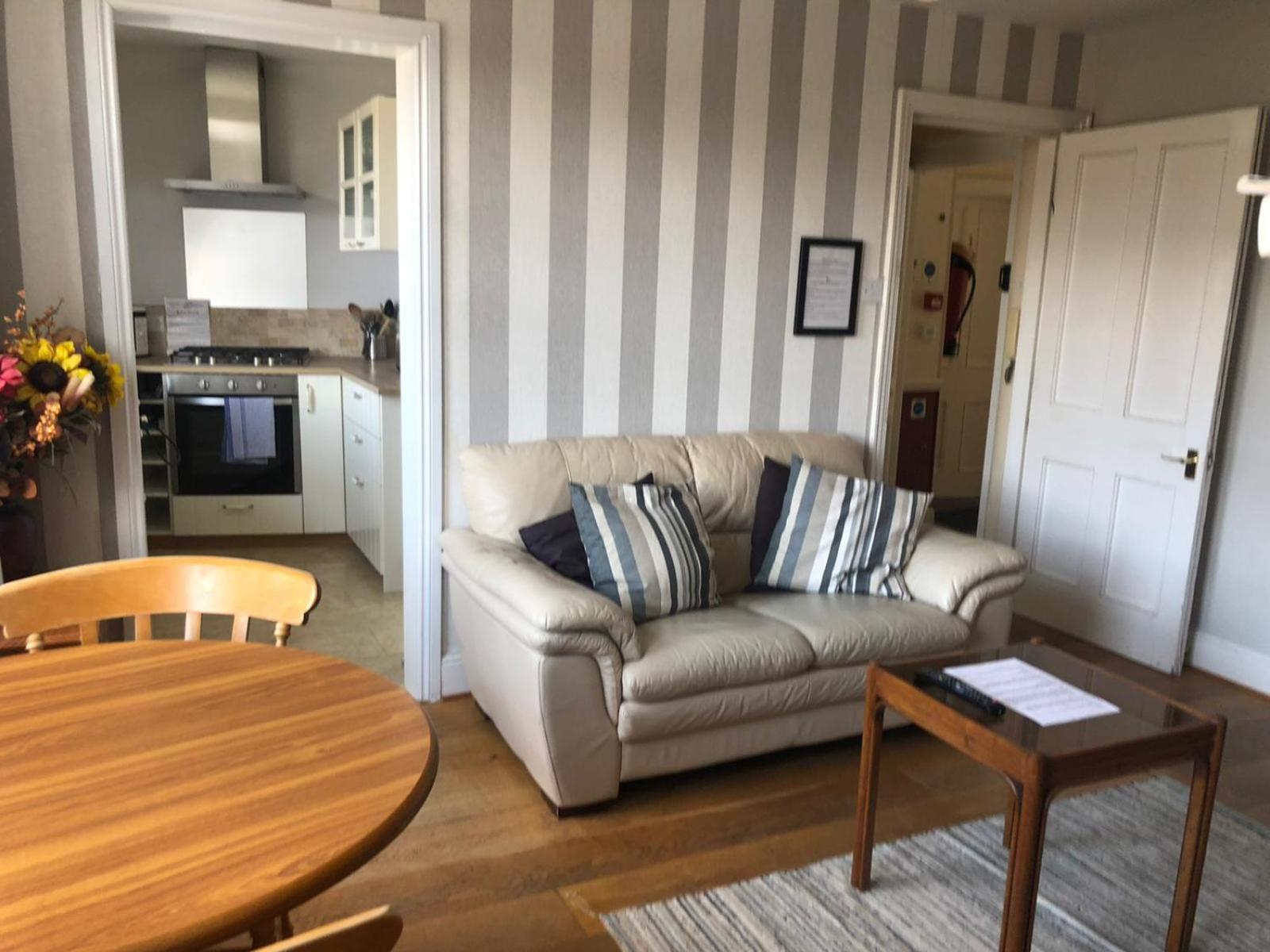 Superior Apartment photo 2