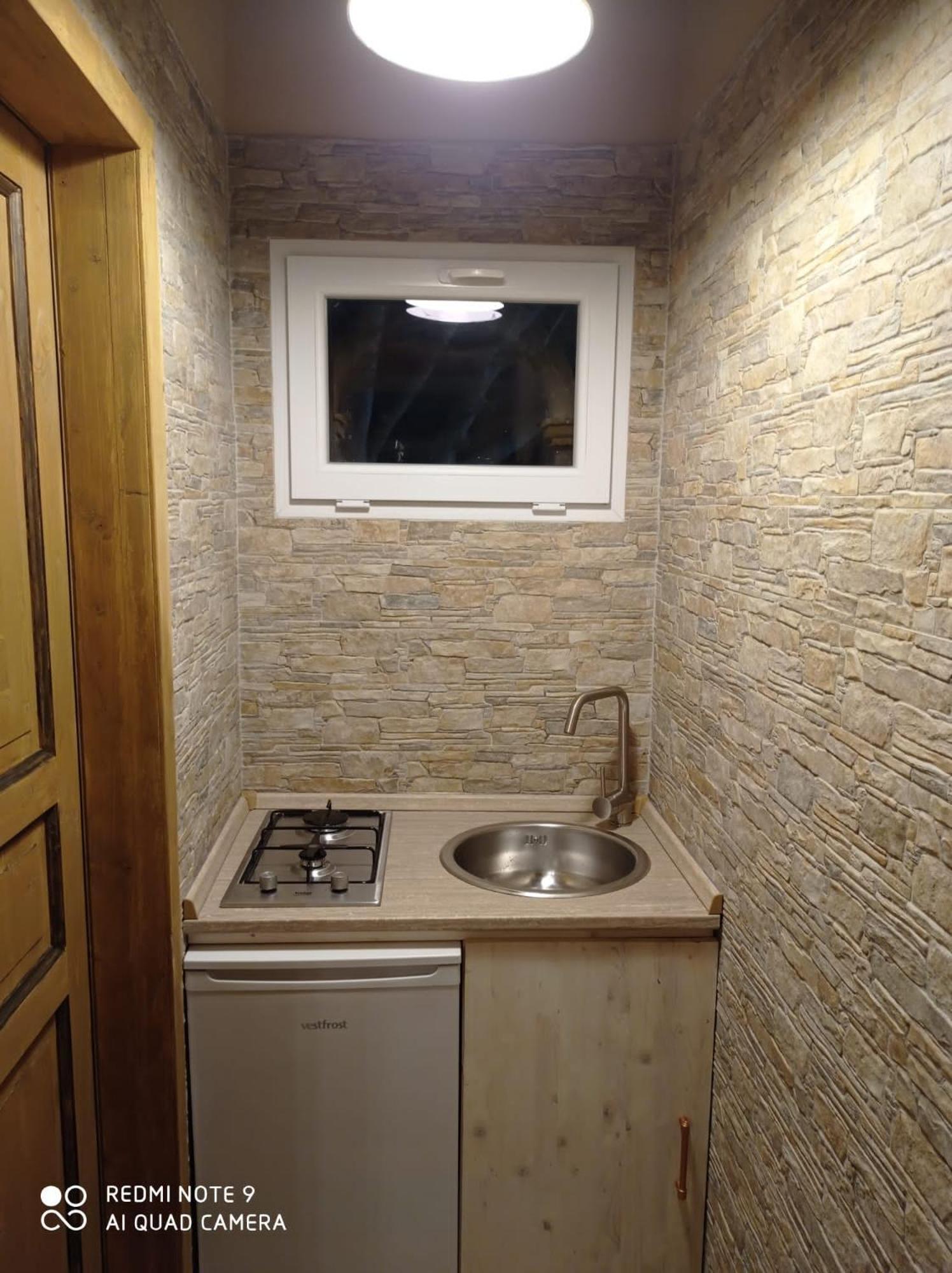 Classic Quadruple Room - Photo 5