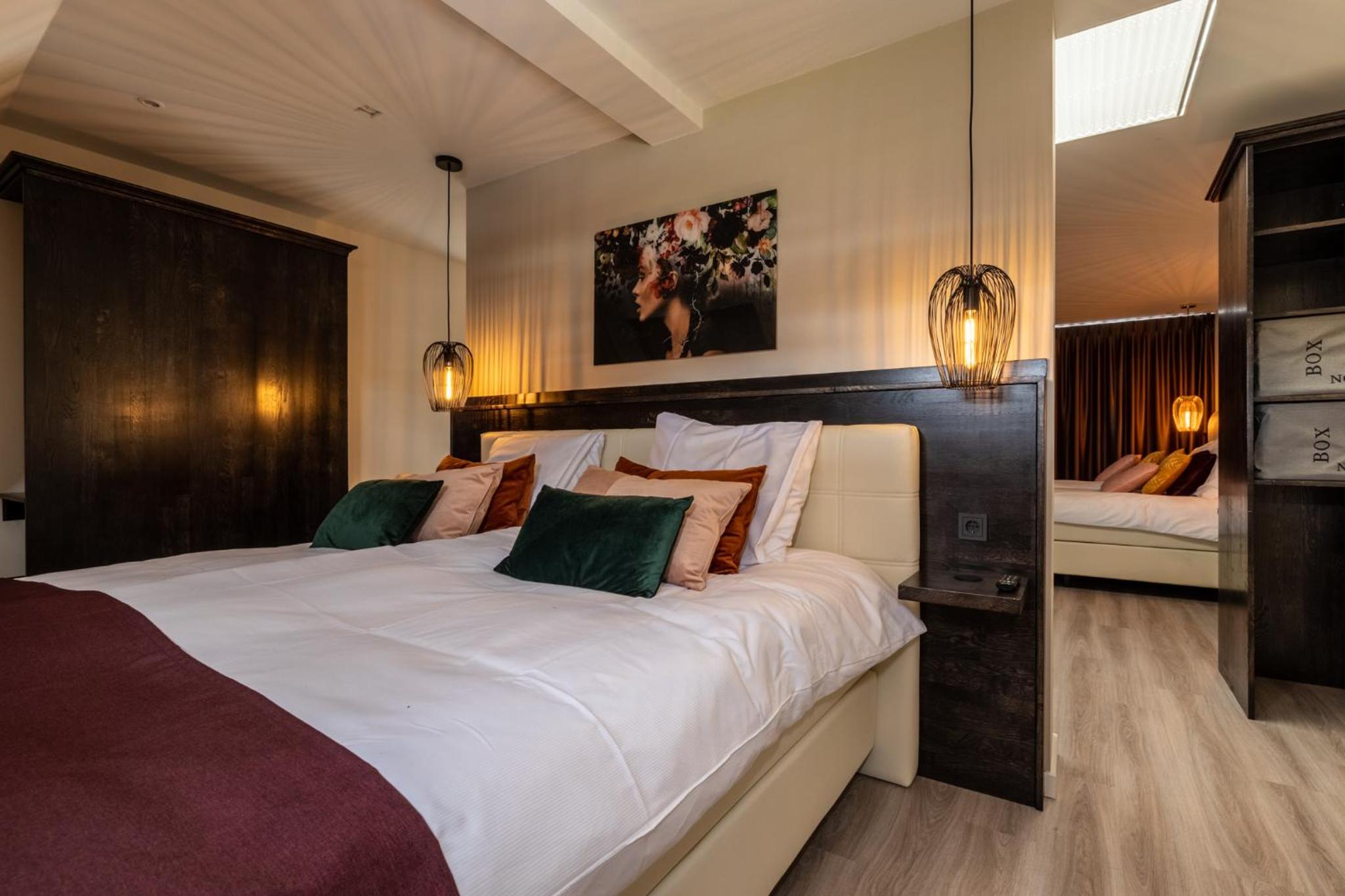 Junior Suite - Photo 11