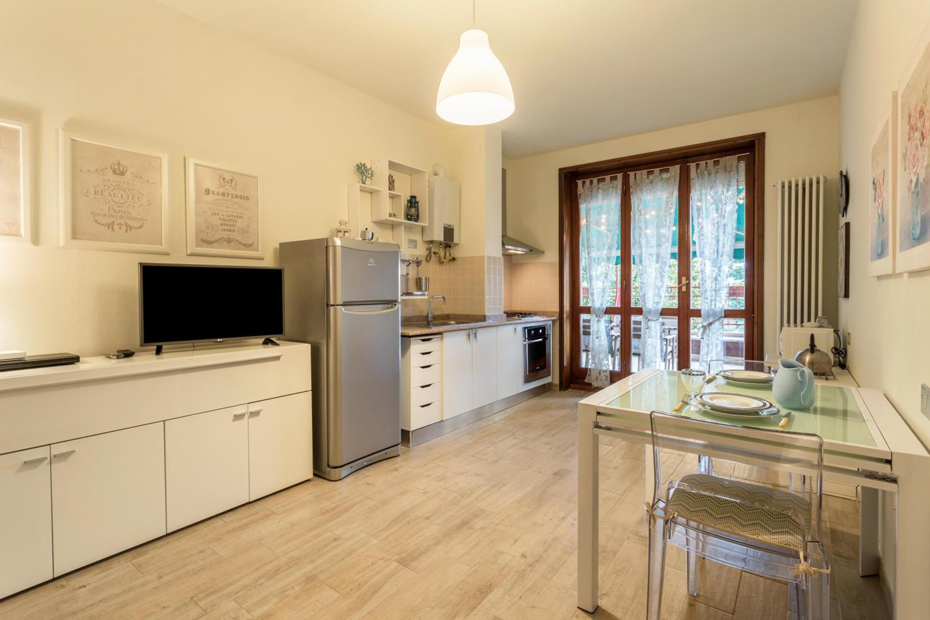 Apartment with Terrace photo 3