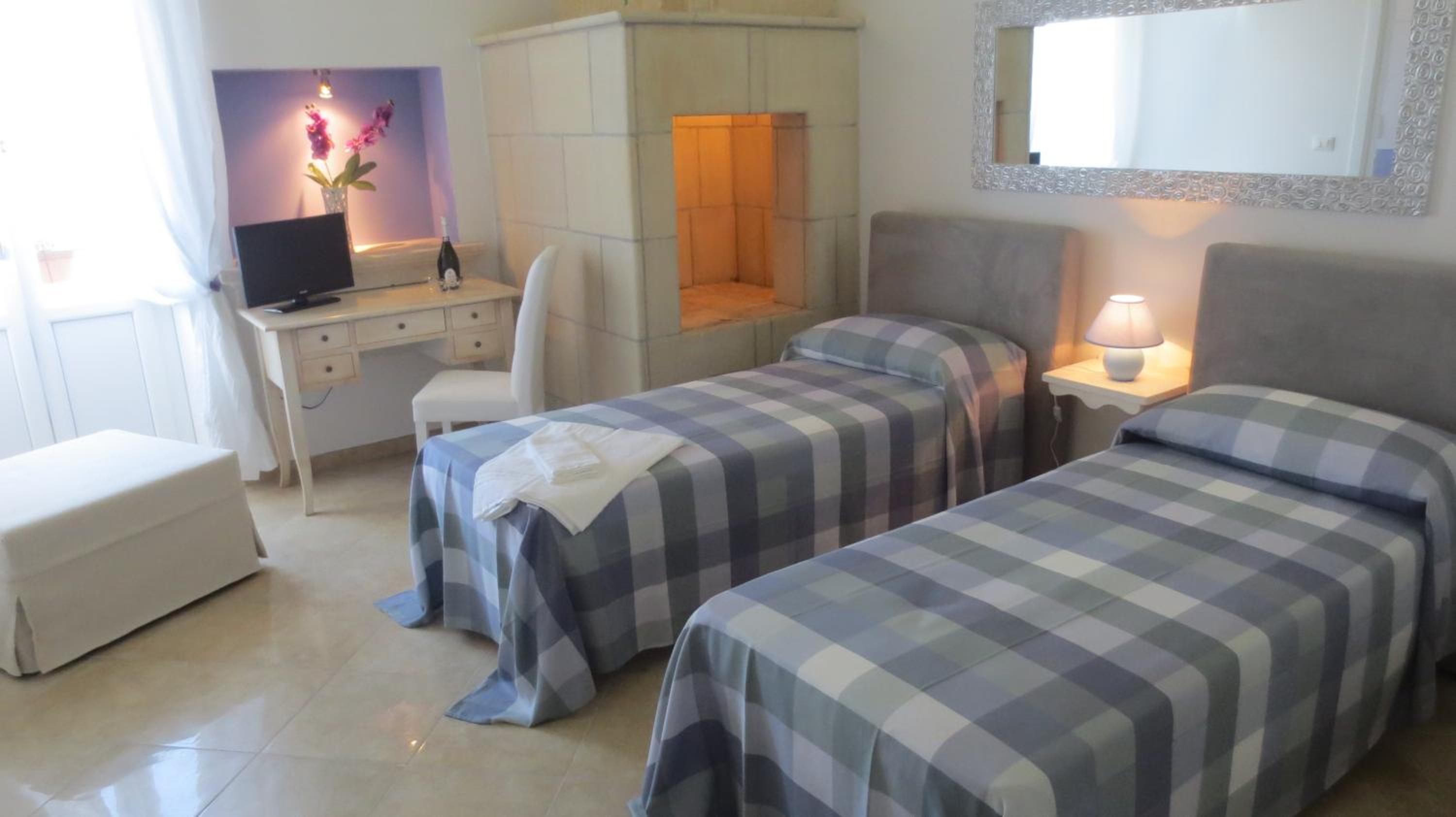 Double or Twin Room photo 1