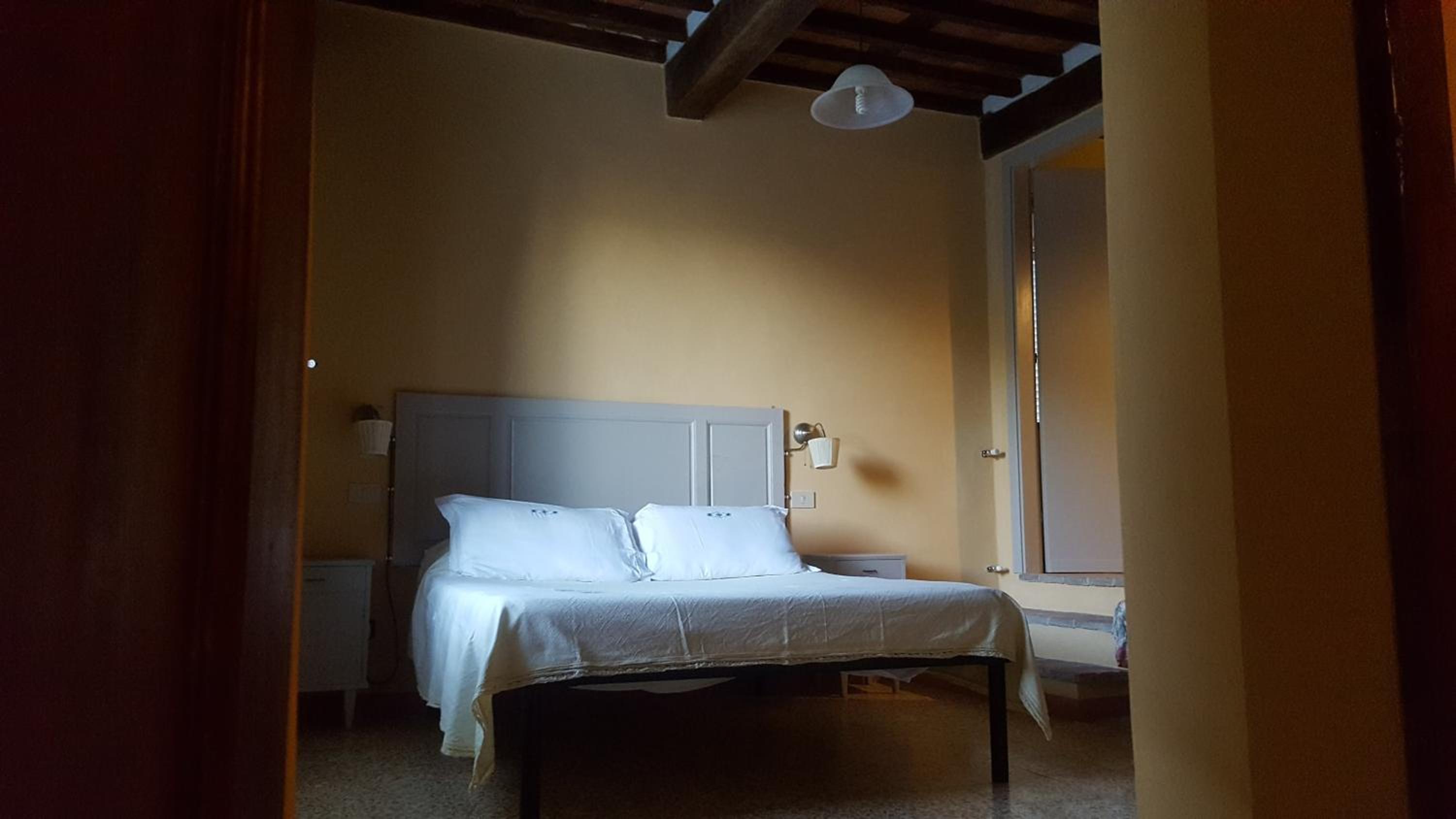 Double Room with Private Bathroom photo 1