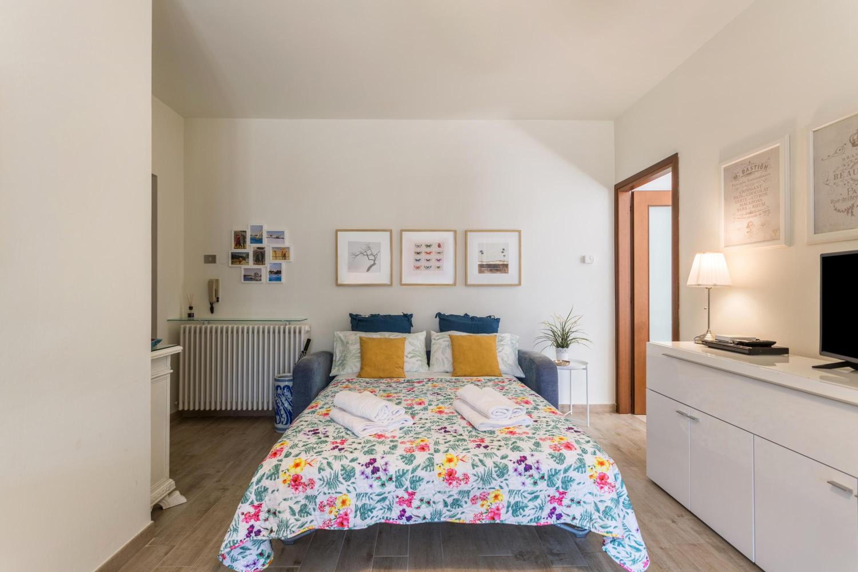 Apartment with Terrace photo 1