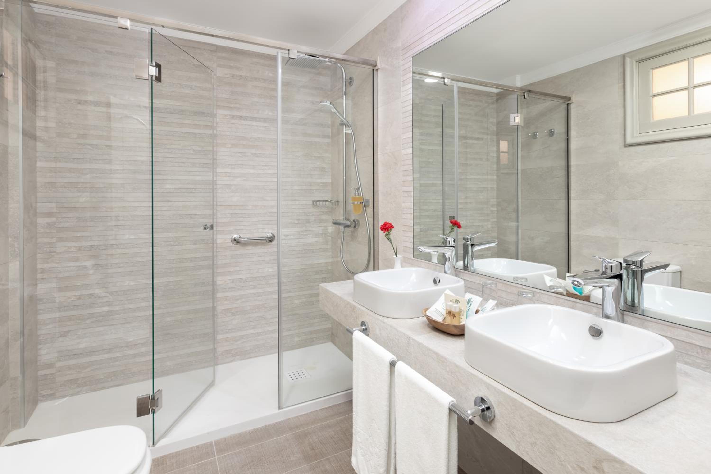Double Room with Balcony or Terrace photo 2