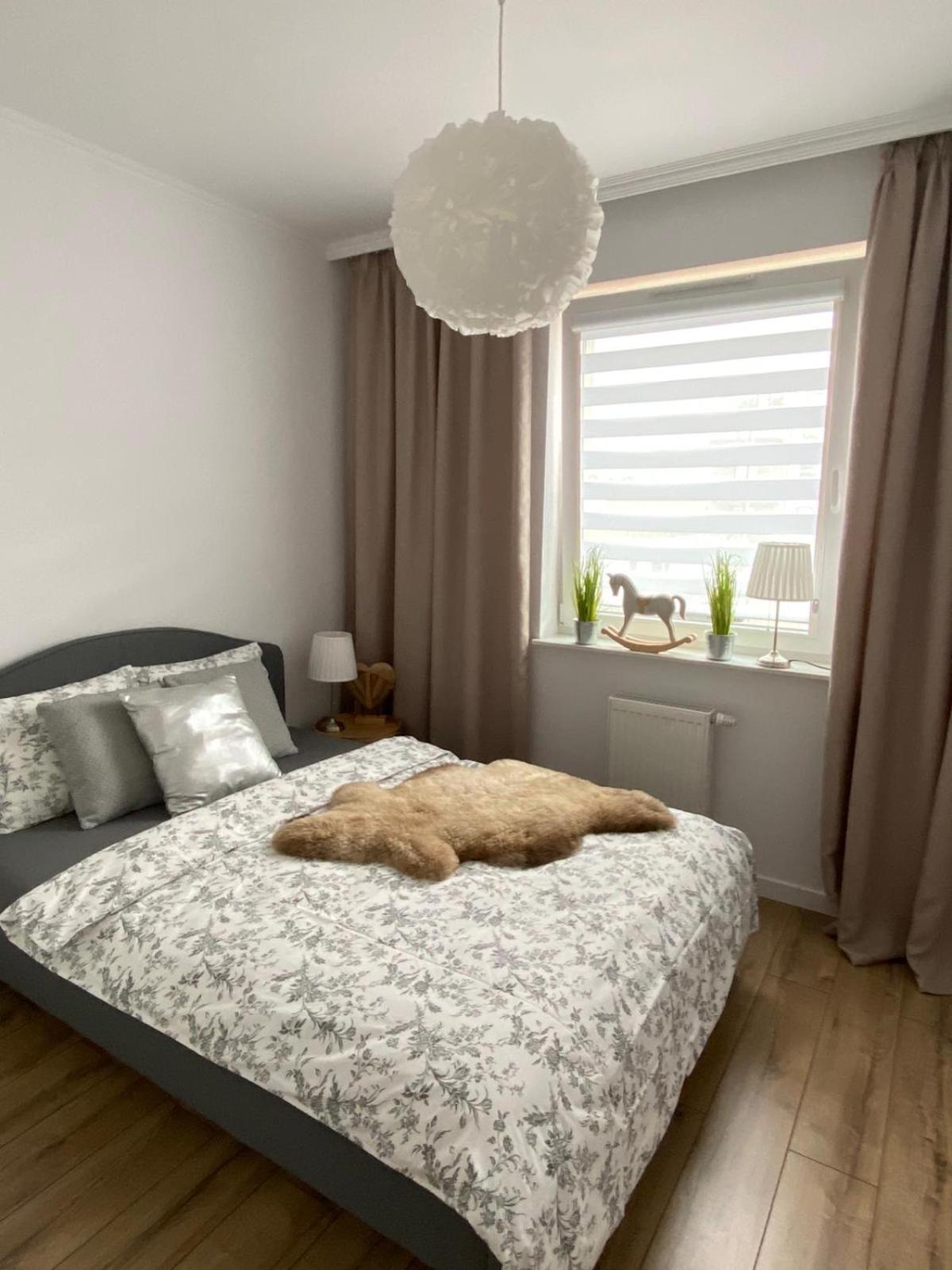 Two-Bedroom Apartment - Photo 7