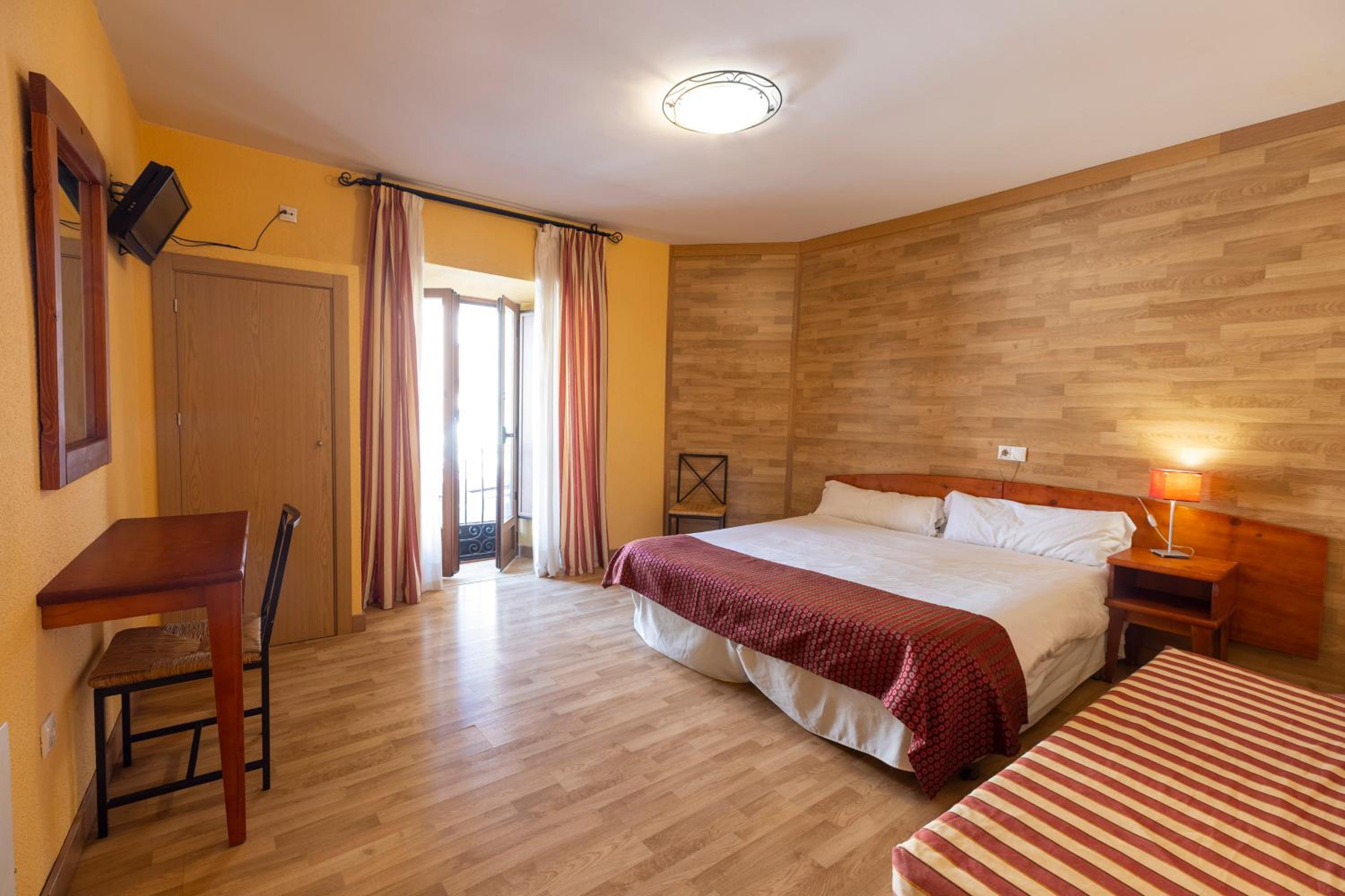 Superior Double Room photo 2