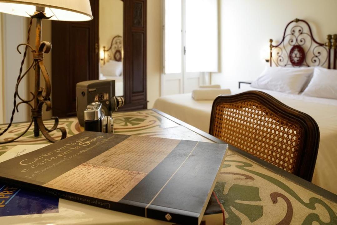 Triple Room with View - Photo 12